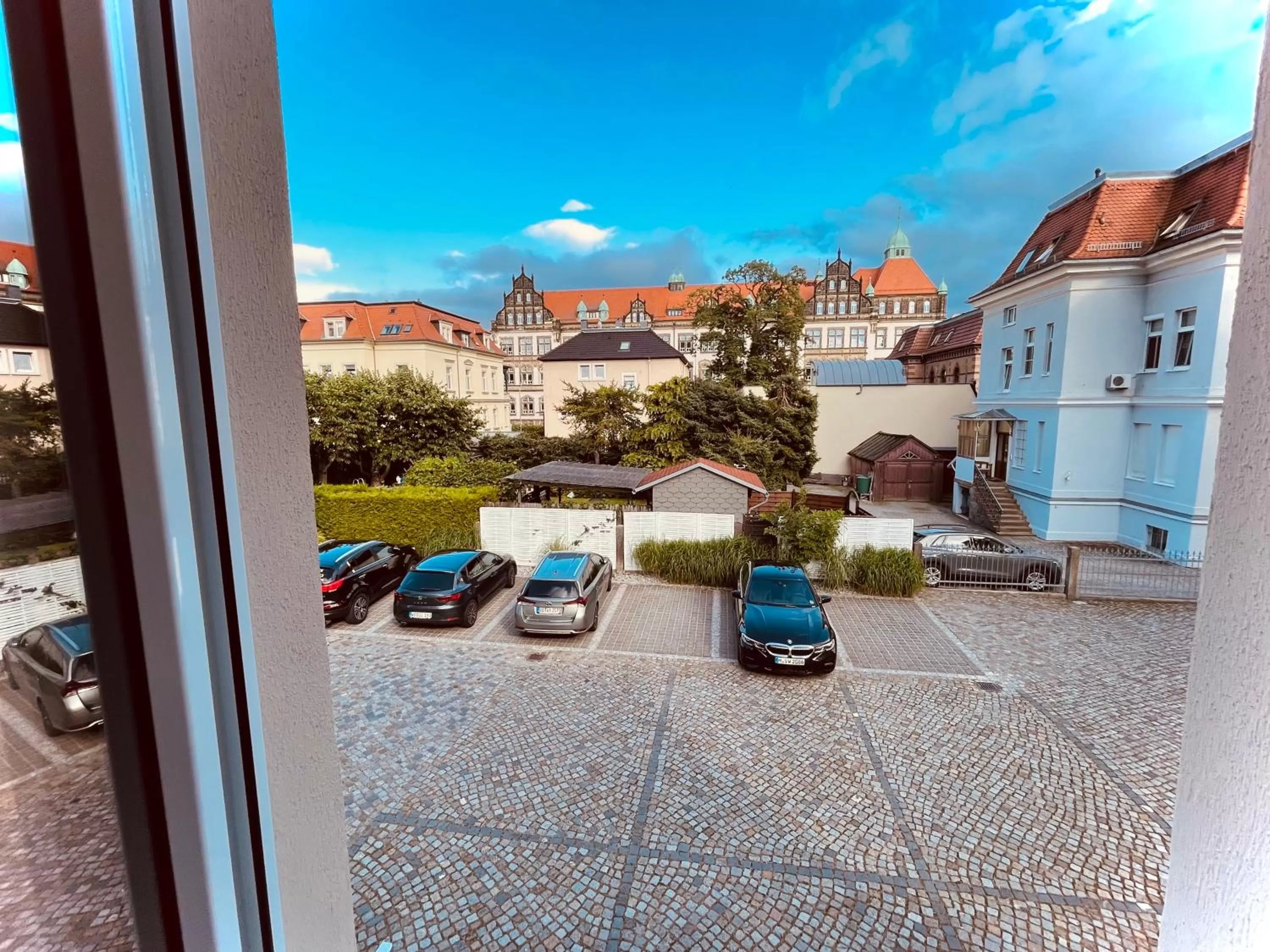 Parking in Villa Antonia