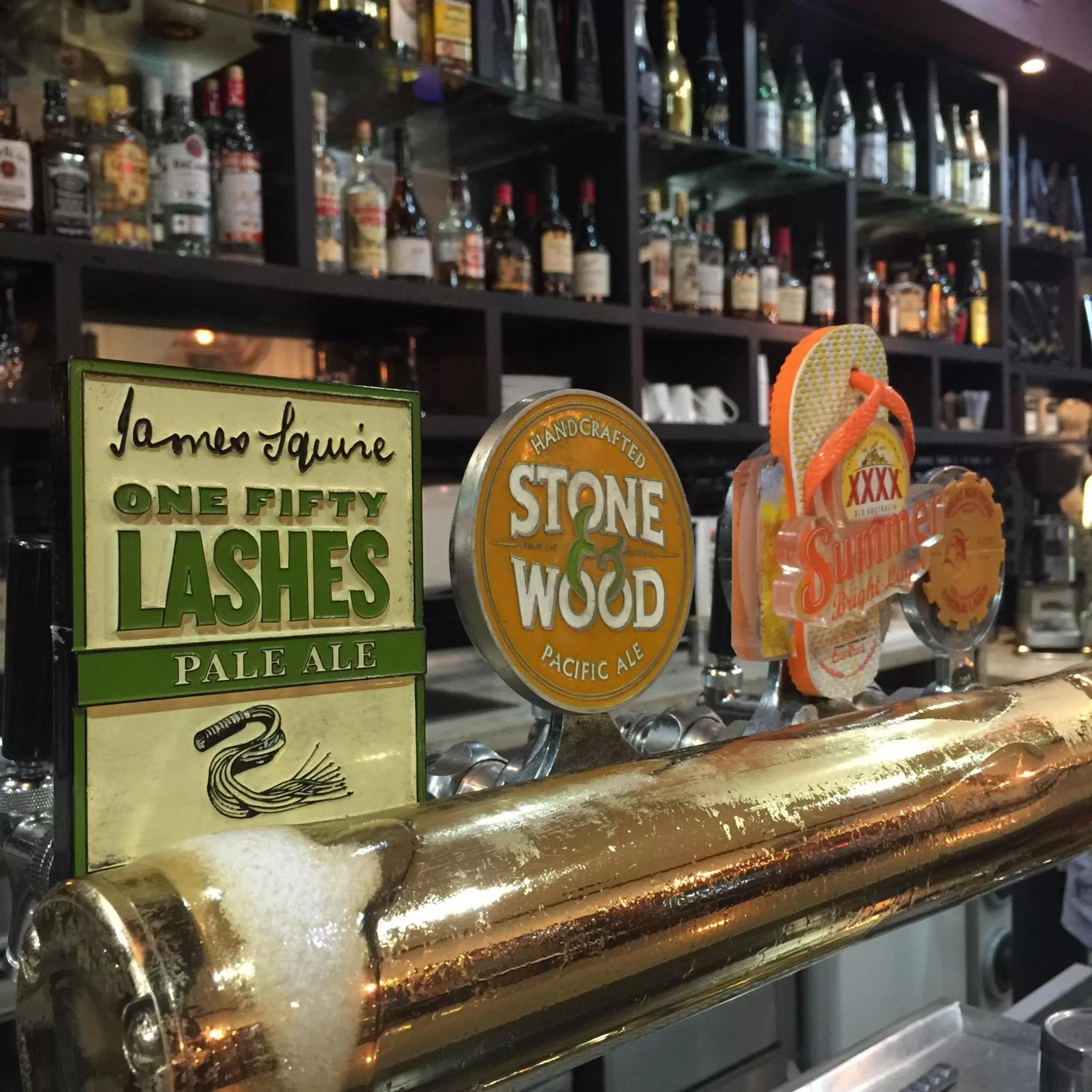 Lounge or bar in Royal Albert Hotel