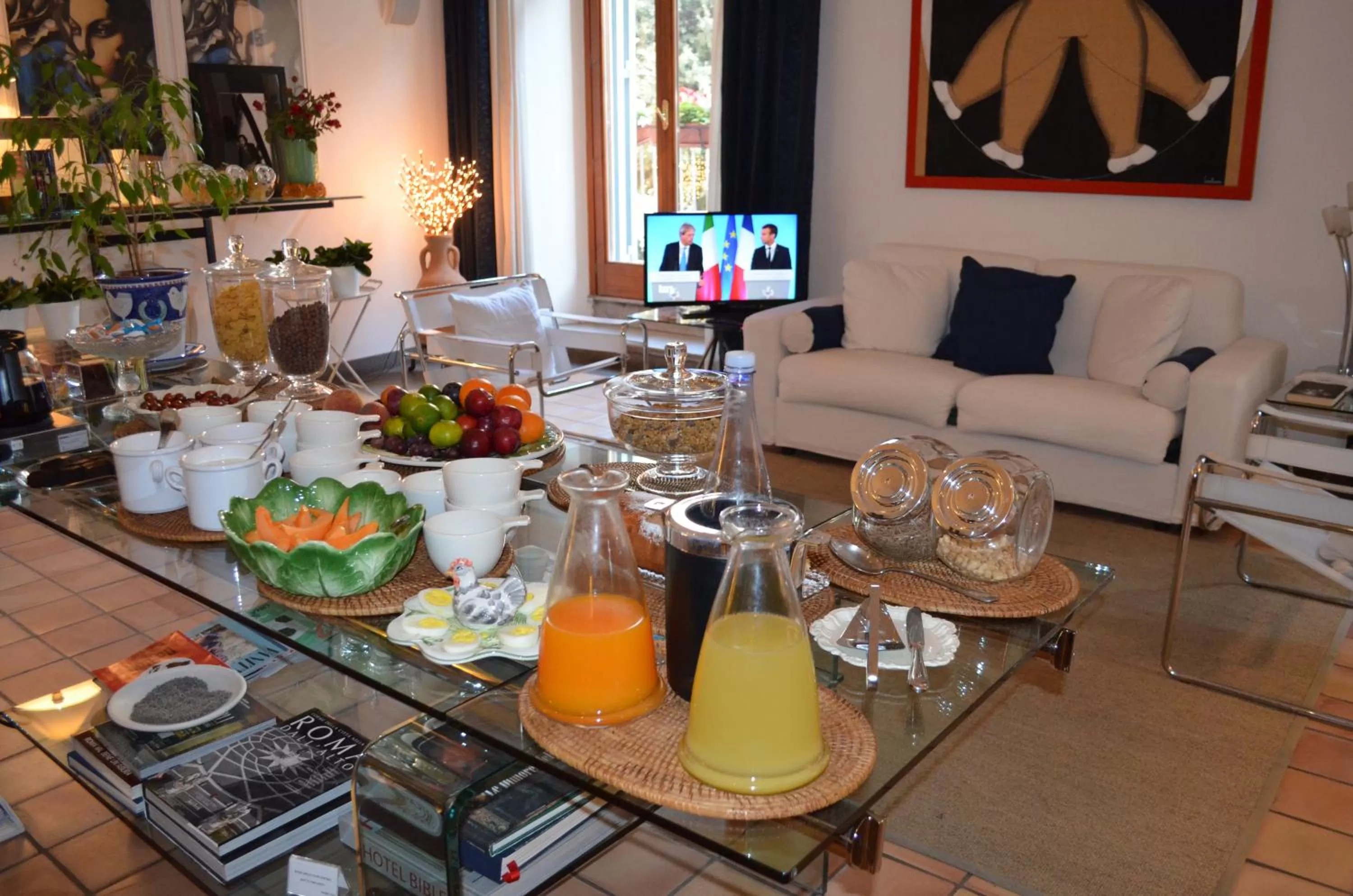 Food and drinks in Hotel Locanda Cairoli