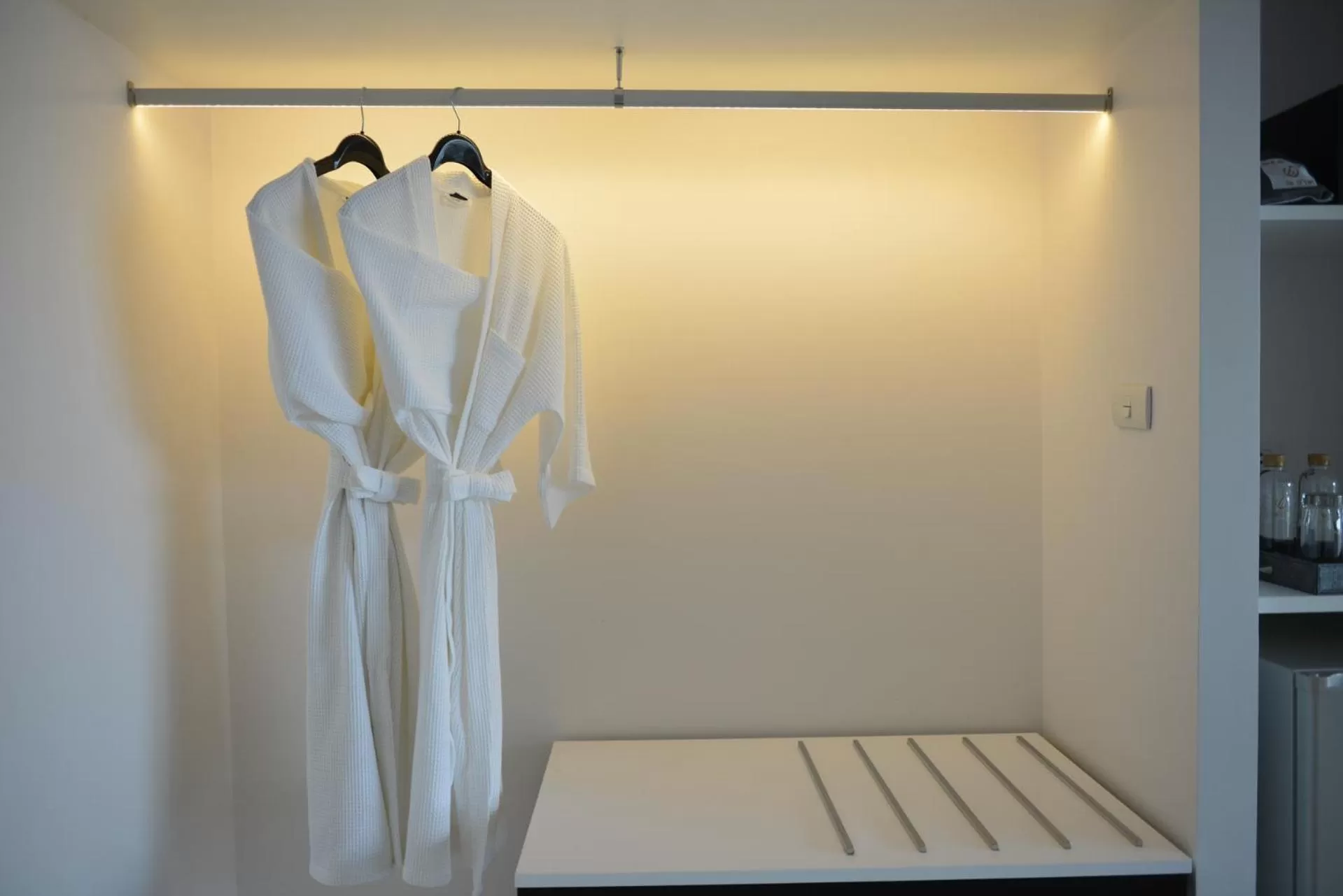 Bedroom, Bed in Le D'Tel Bangkok