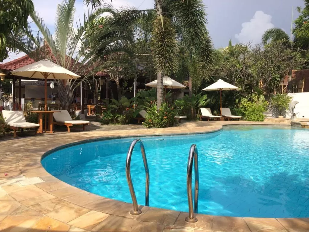 Swimming Pool in Astina Hotel