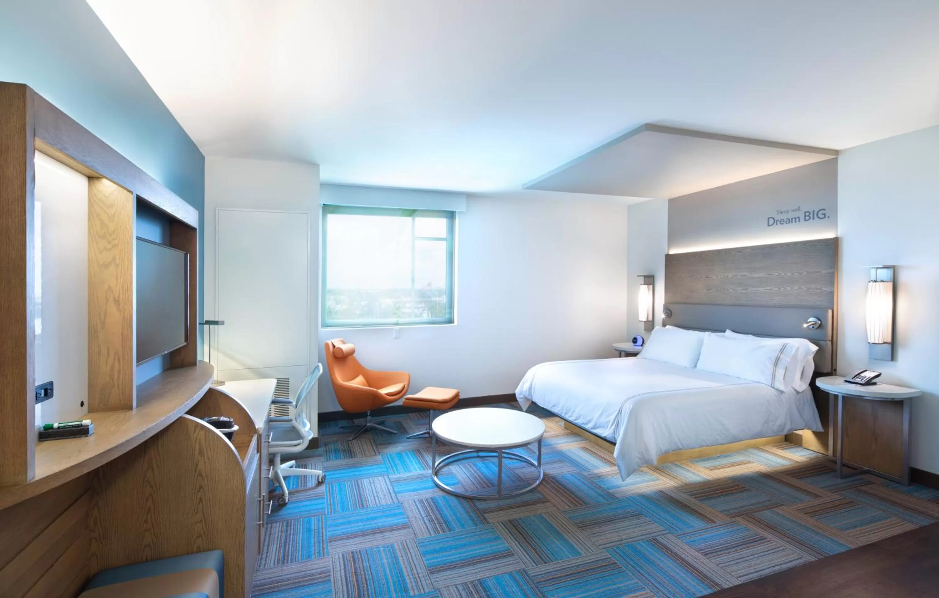 Photo of the whole room, Bed in EVEN Hotel Miami - Airport by IHG