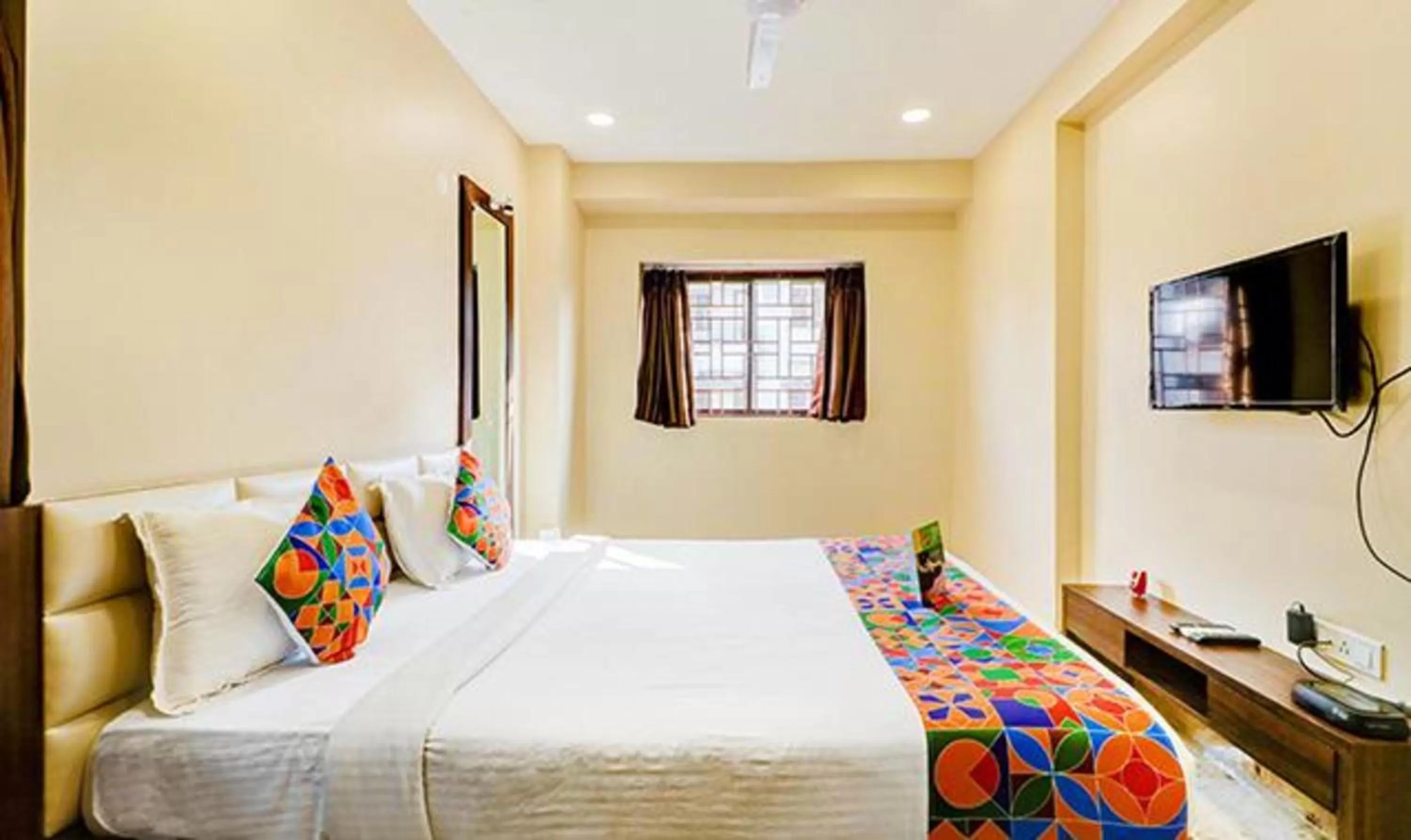 Bed in FabHotel Carnival - Nr Irony Market, Newtown