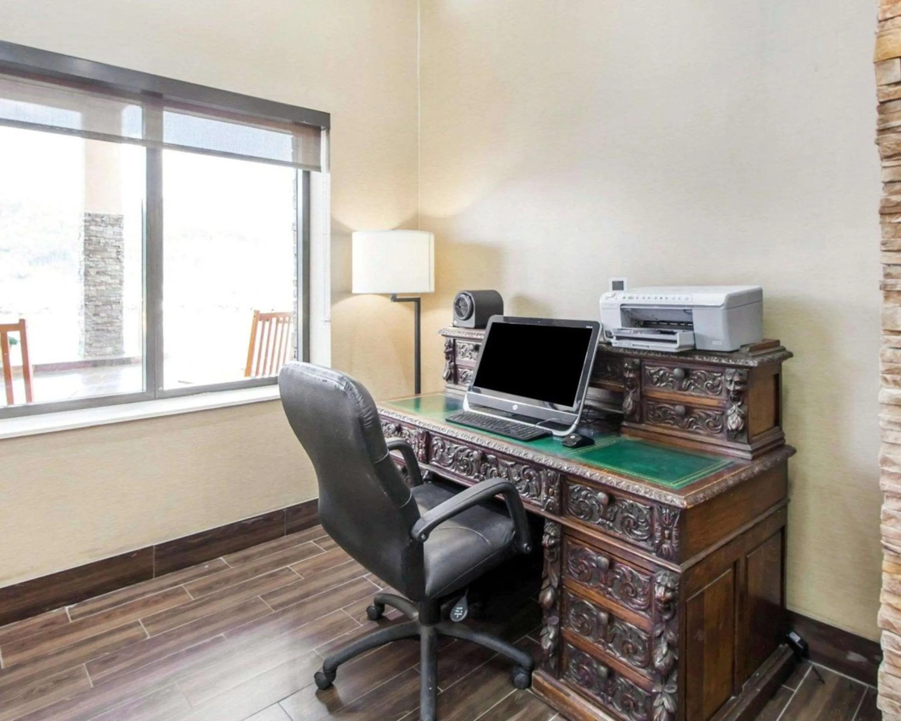 On site in Comfort Inn at Royal Blue