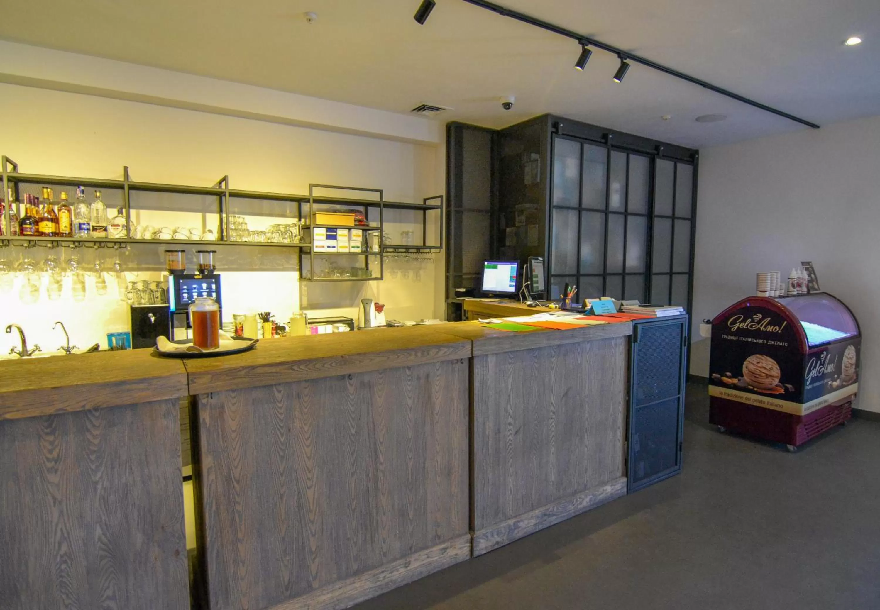 Restaurant/places to eat in Knyazha Hora Hotel