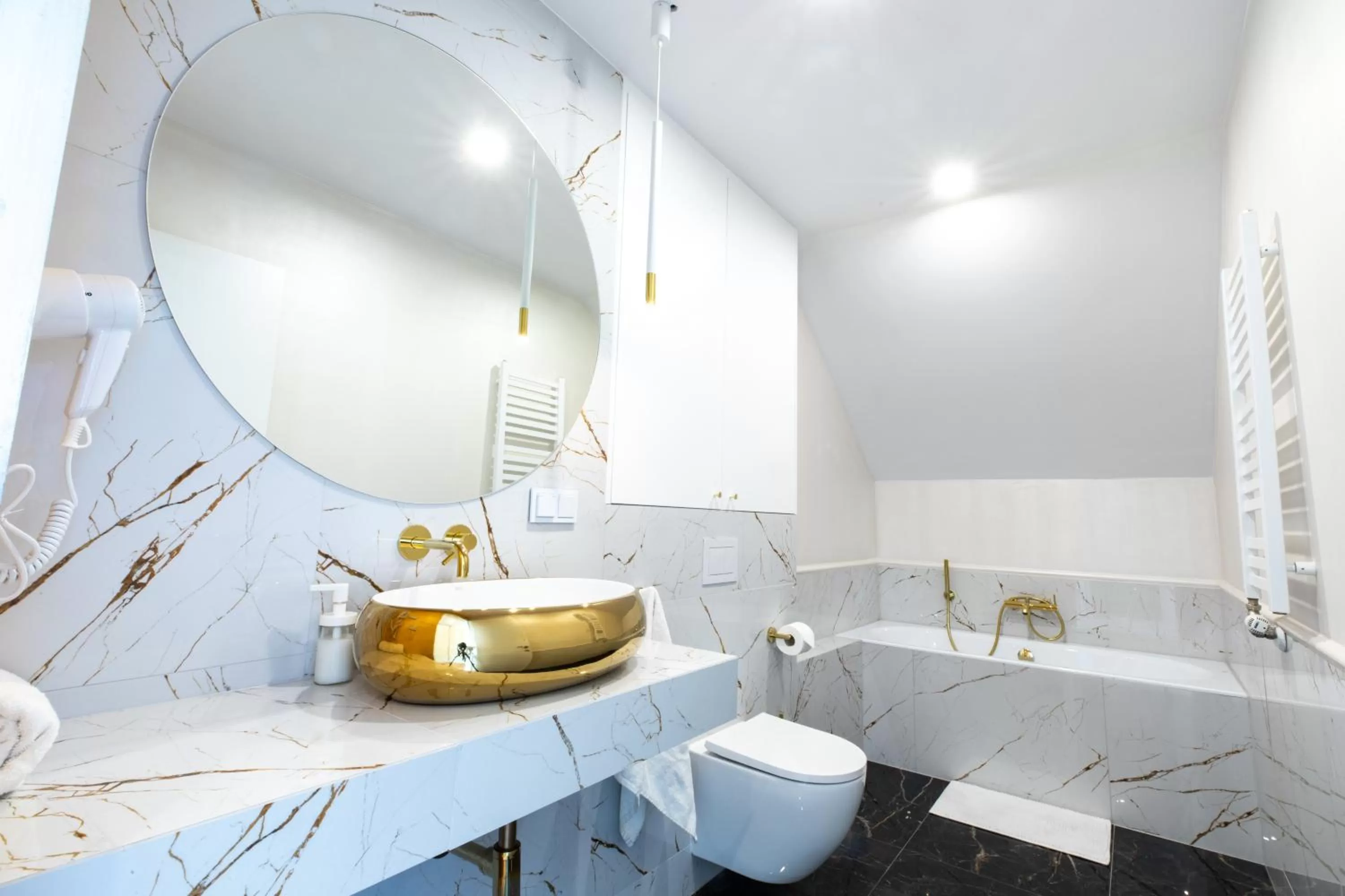 Shower in Stylowe Apartamenty Plewiska