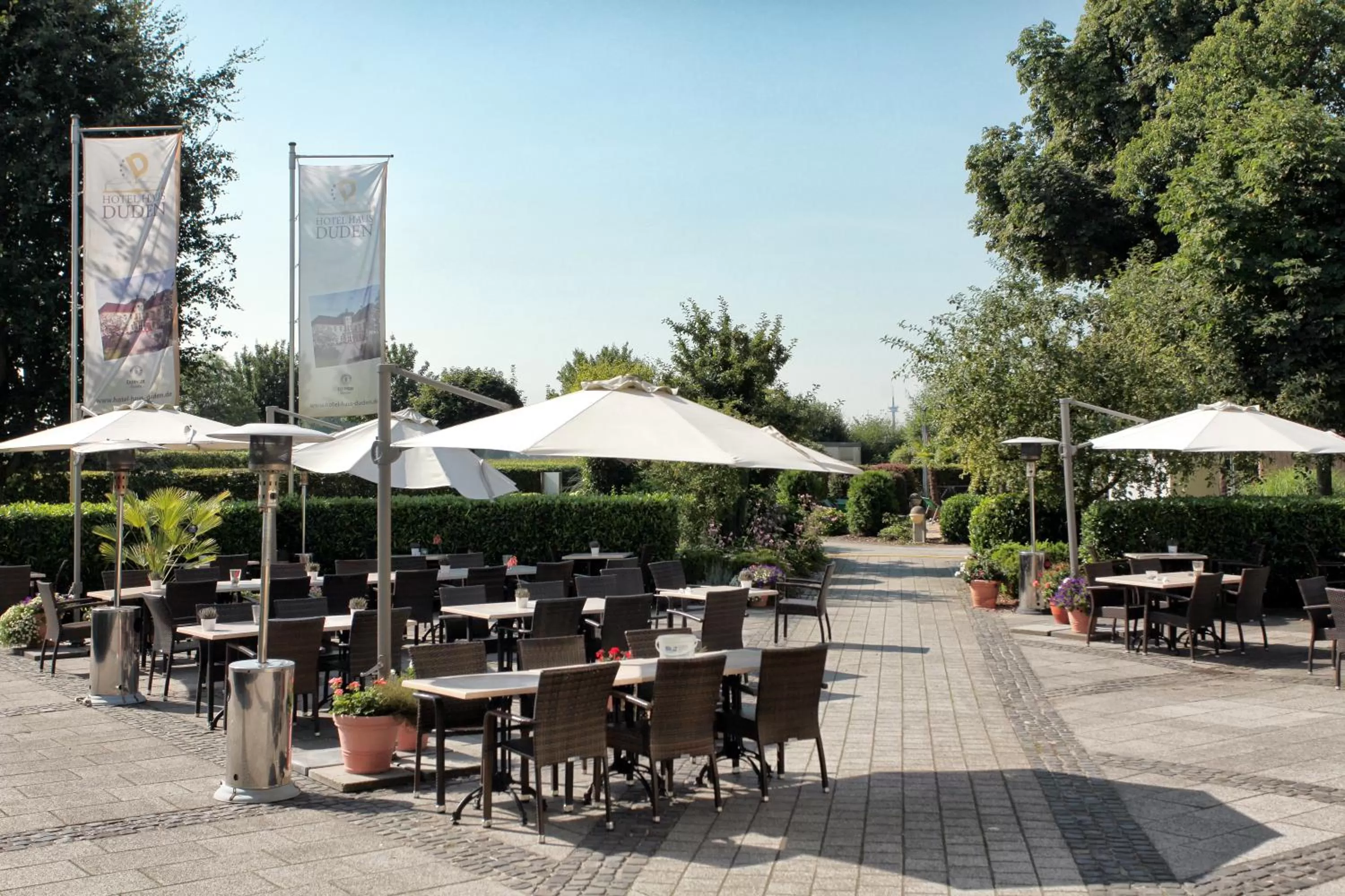 Restaurant/places to eat in Hotel Haus Duden