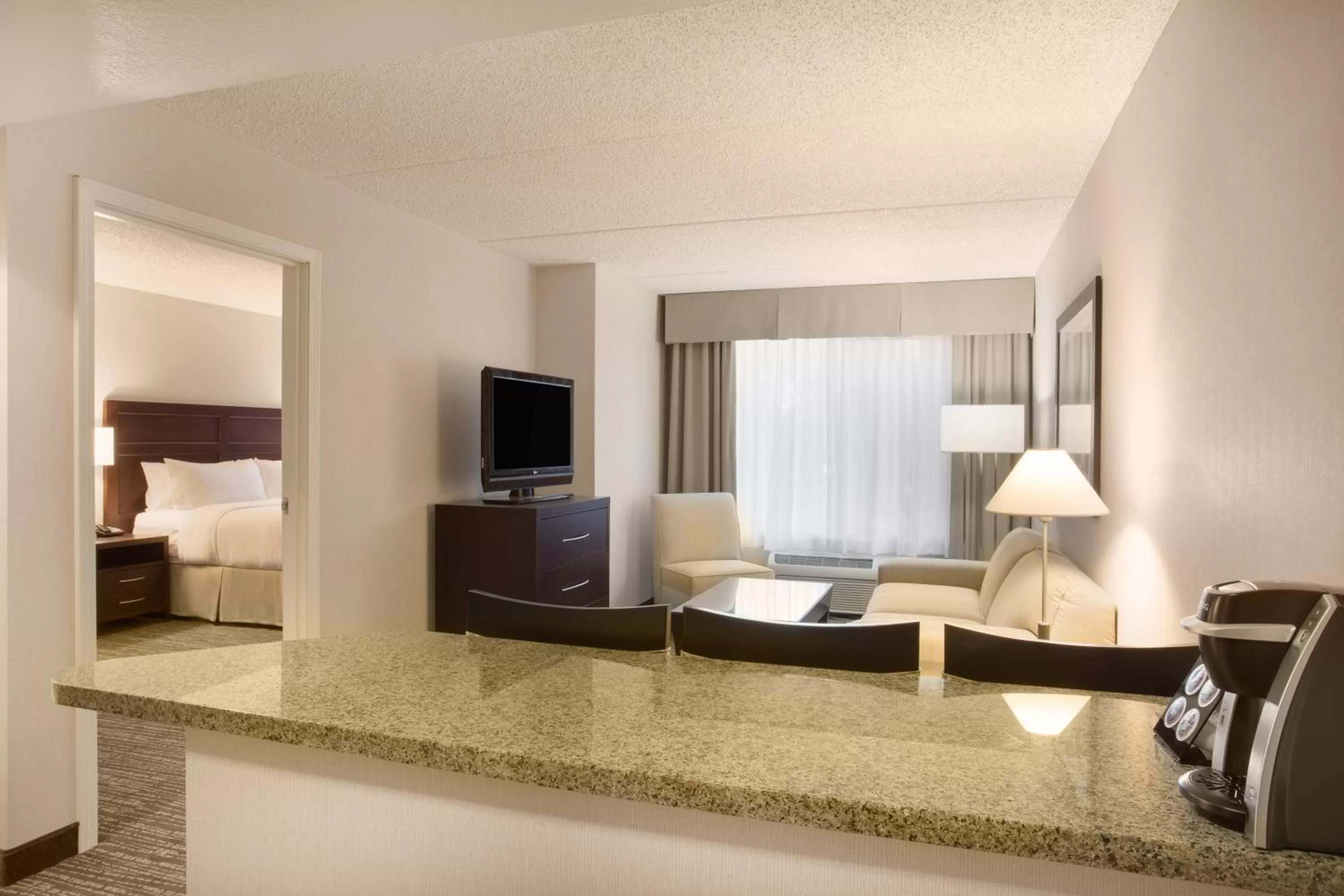 Photo of the whole room, Bed in Holiday Inn Scottsdale North- Airpark by IHG