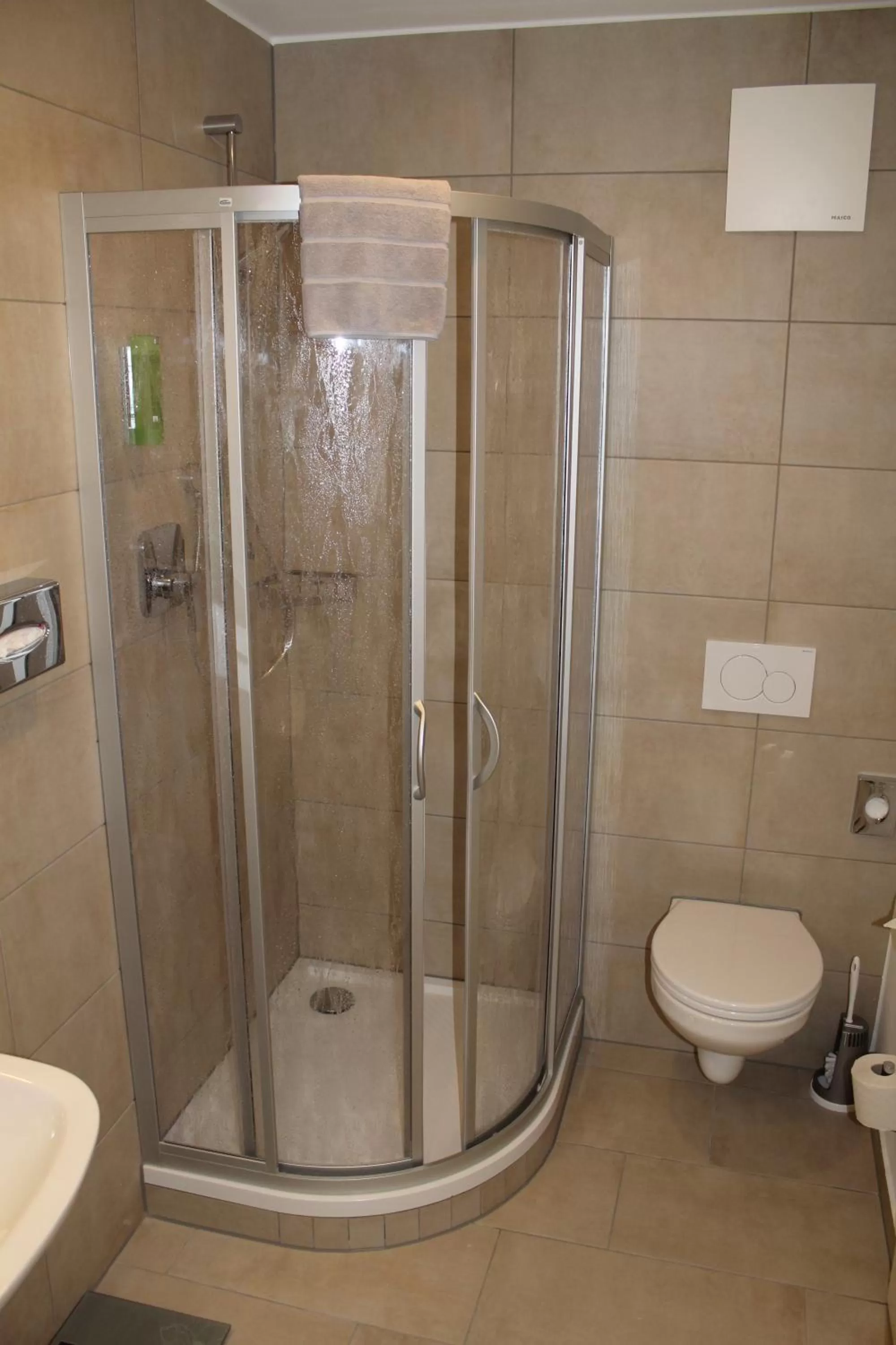 Shower in Garni Hotel Schmaus