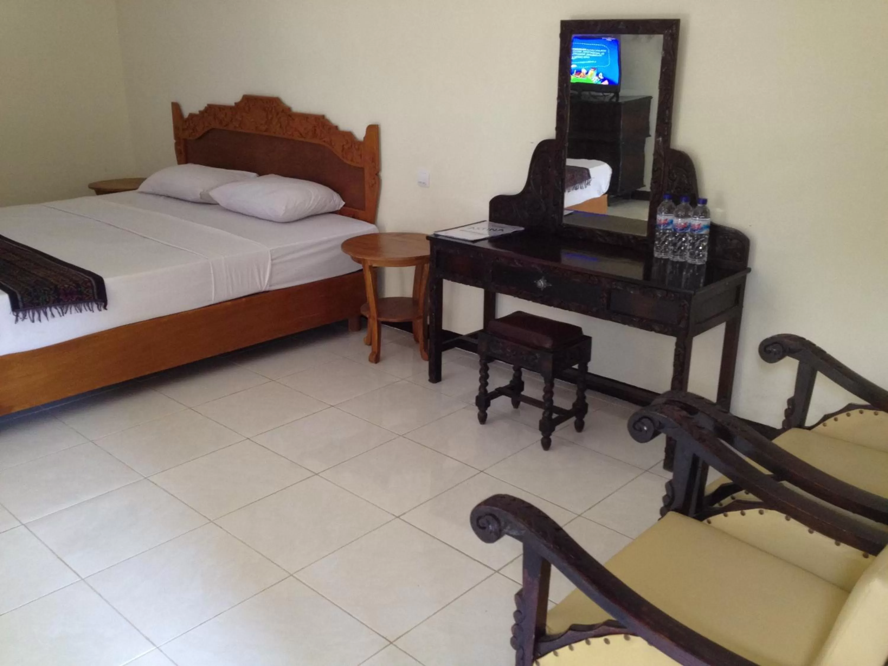 Bedroom in Astina Hotel