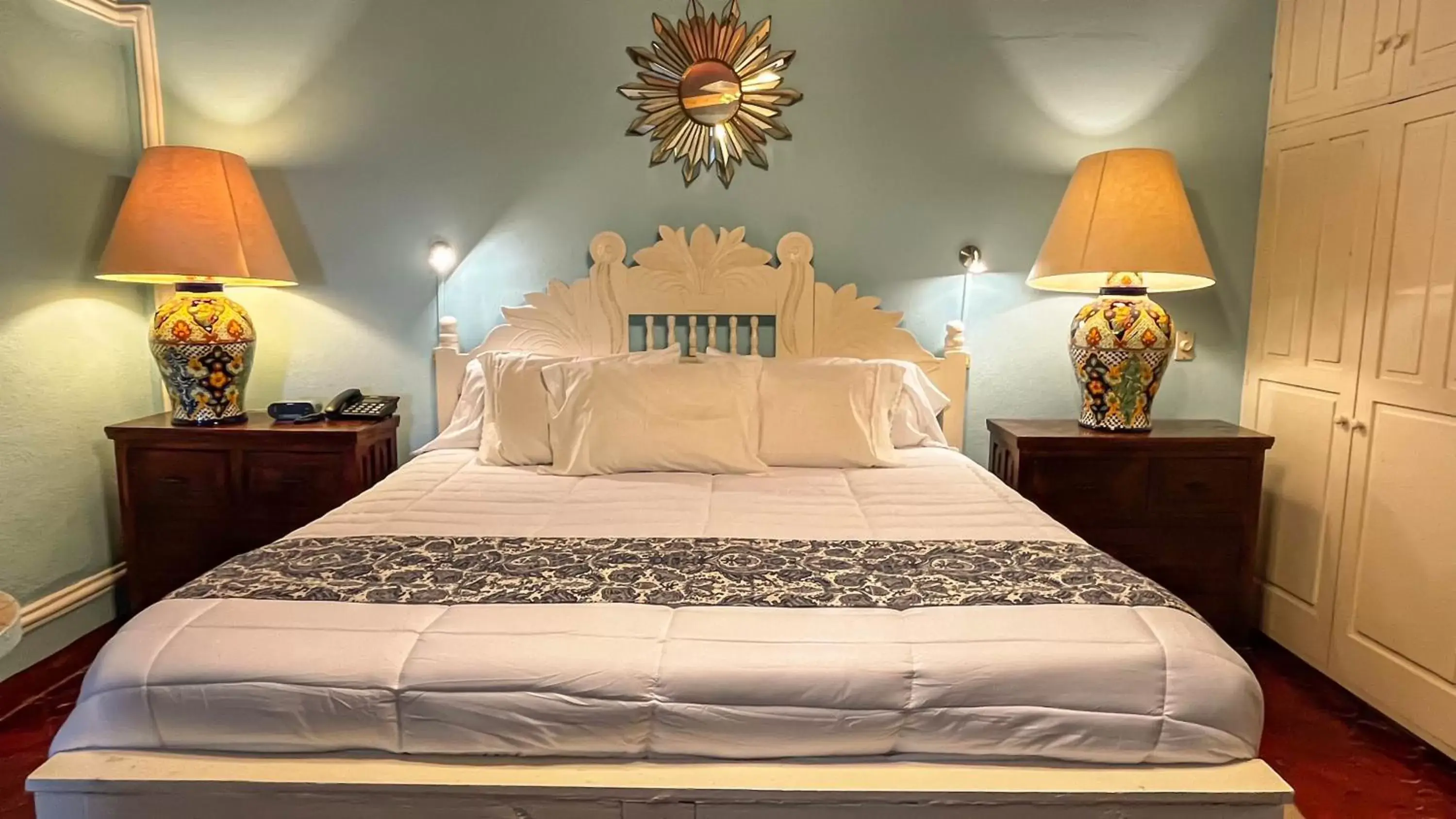 King Suite in Hacienda de las Flores King Suite in Hacienda de las Flores