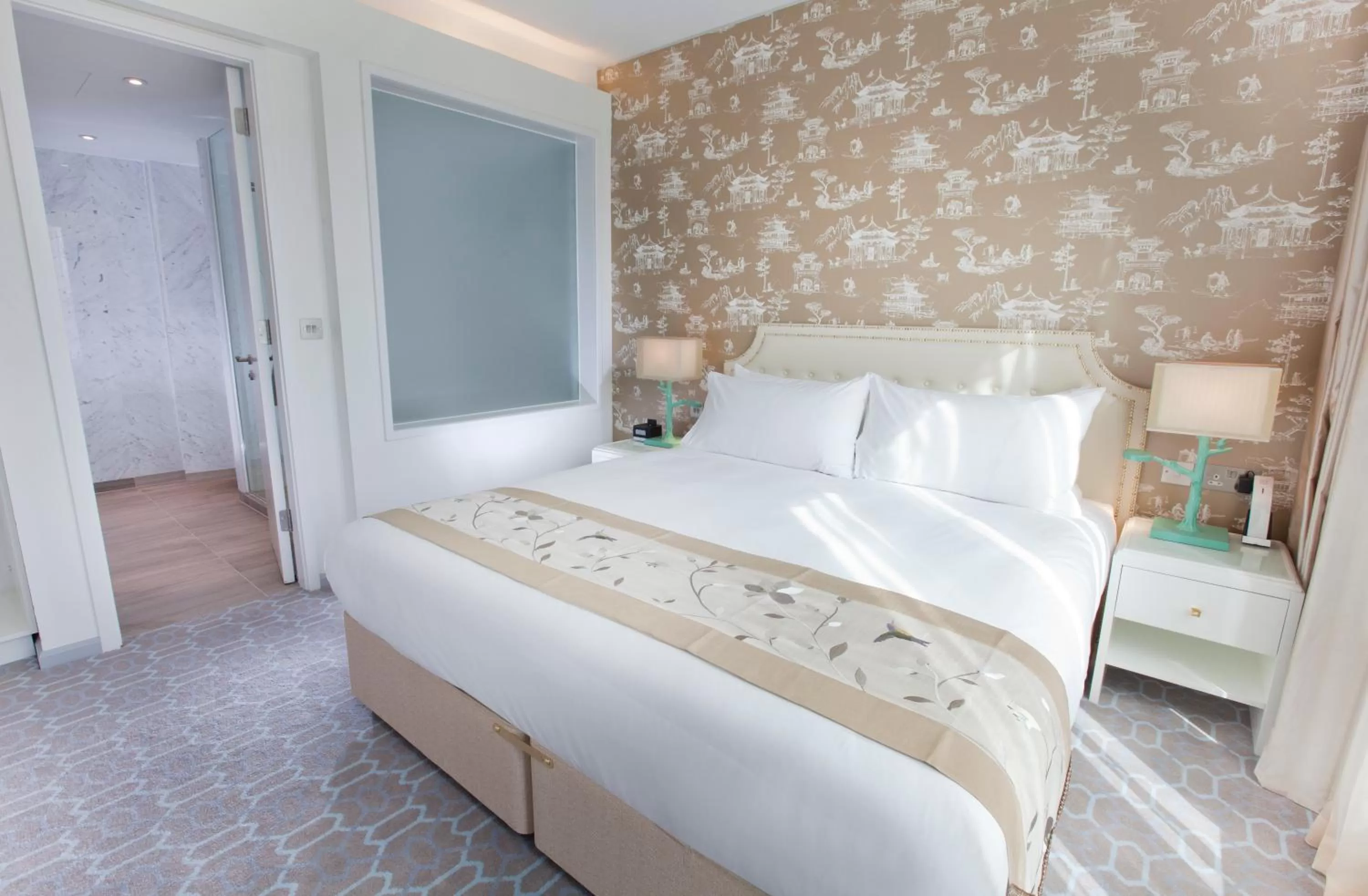 Bedroom, Bed in Dorsett Shepherds Bush London