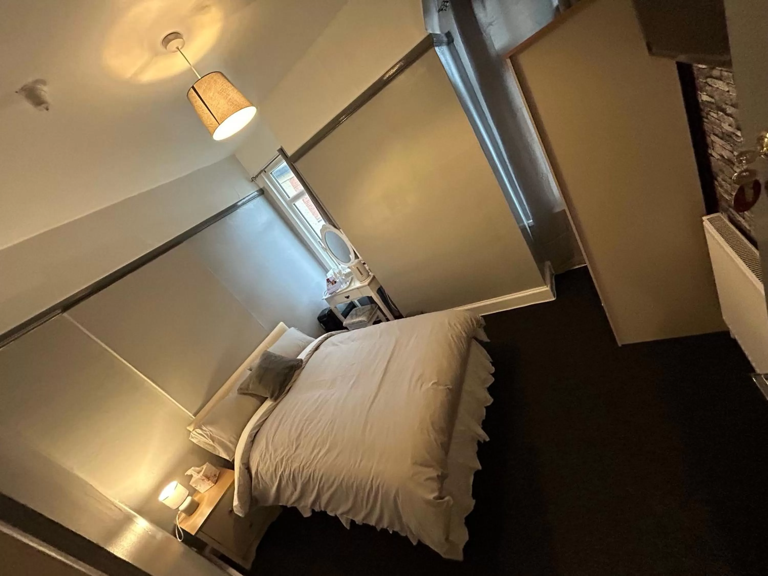 Bed in Balanco’s b&b