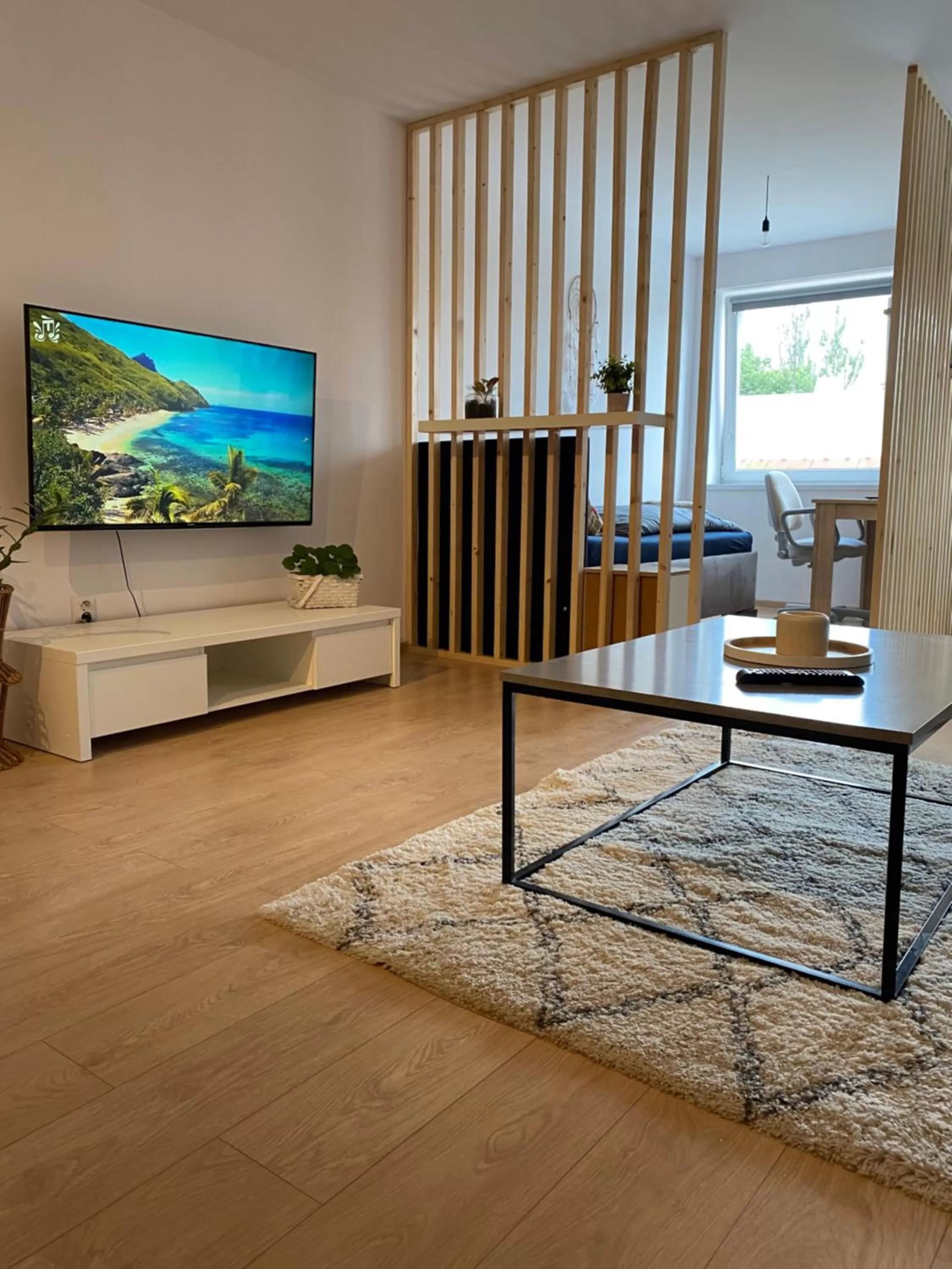 Communal lounge/ TV room in Central Apartments