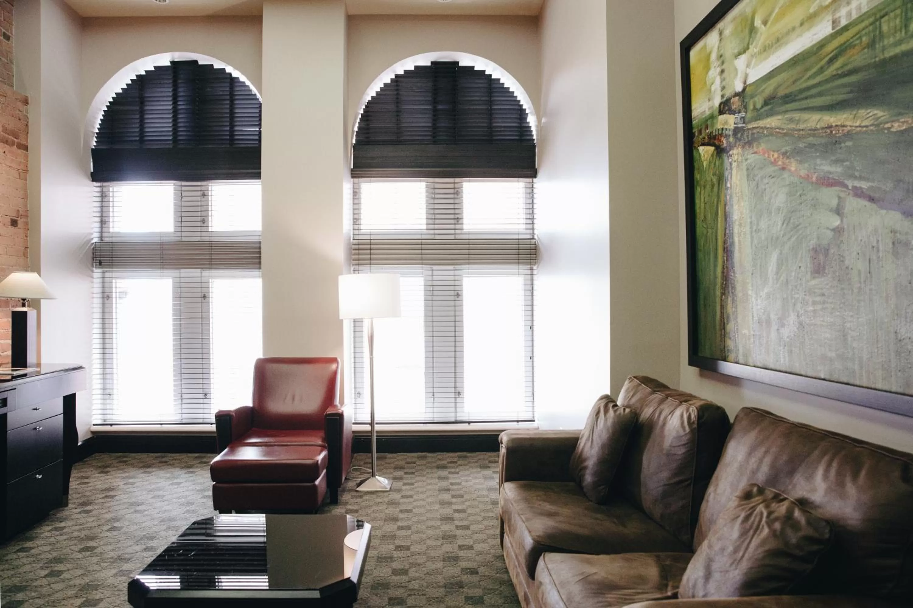 TV and multimedia in Hotel Place D'Armes