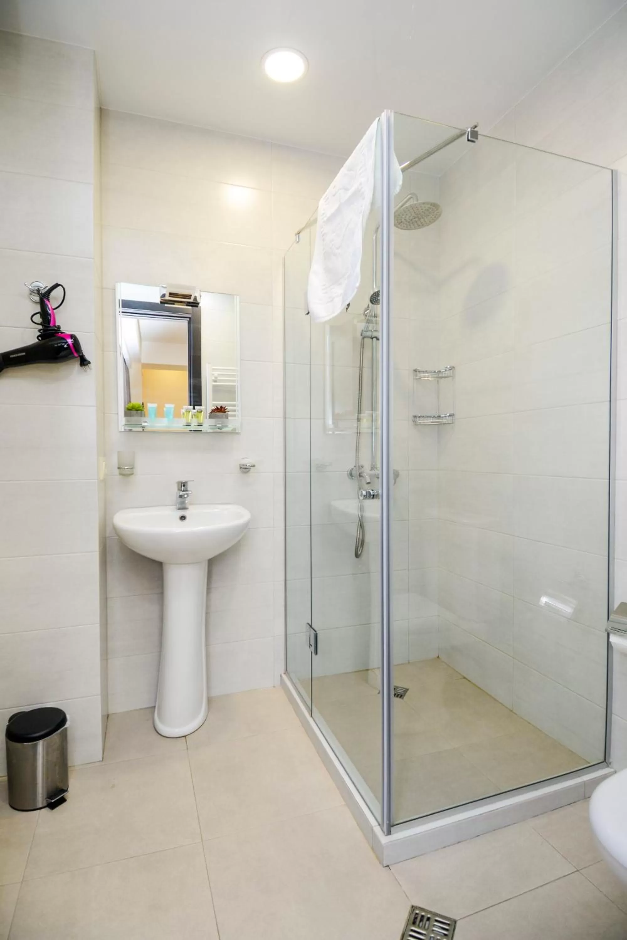 Bathroom in Hotel Avlabari Terrace