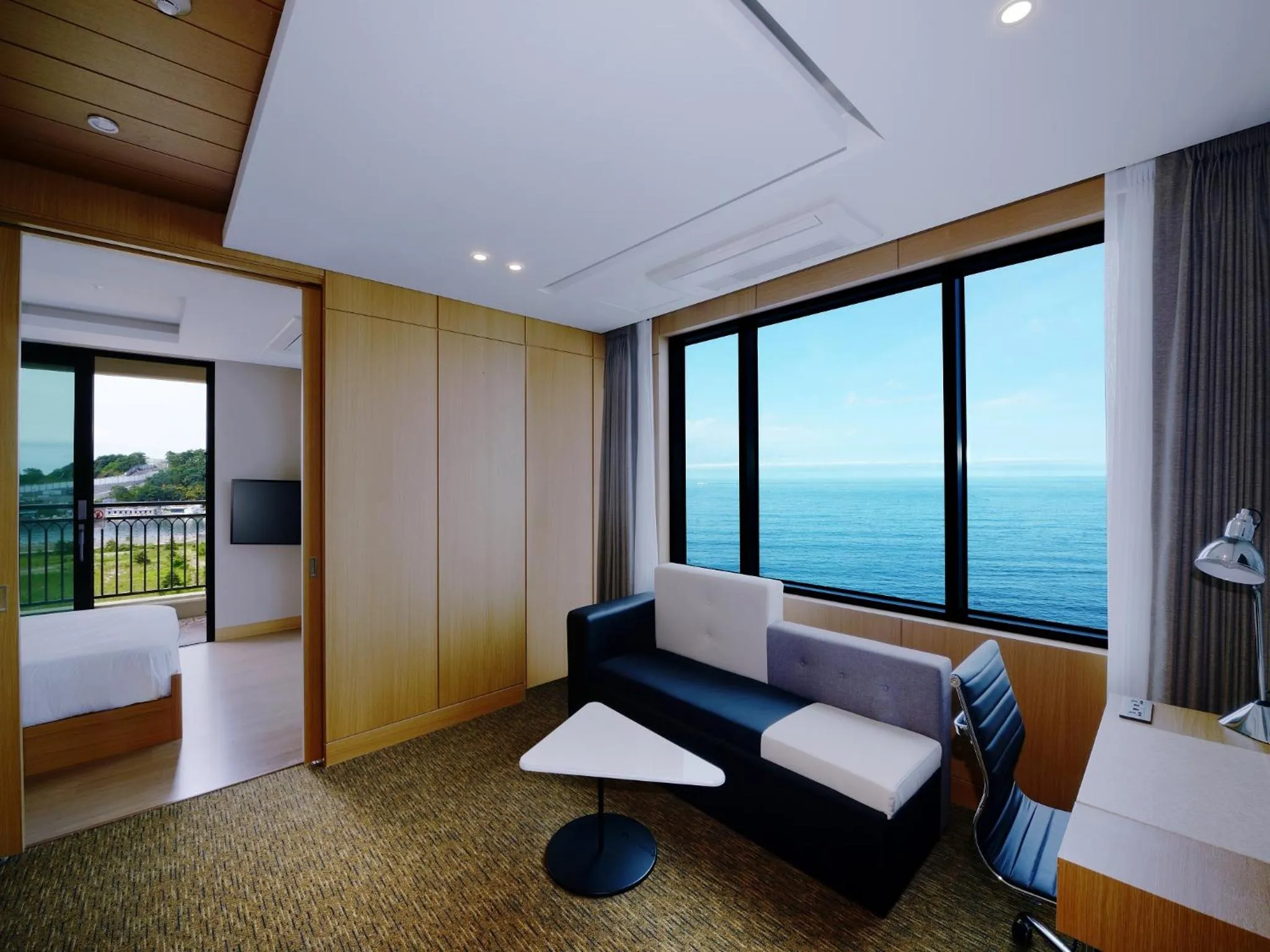 Day, Bed in Ramada by Wyndham Gangwon Sokcho