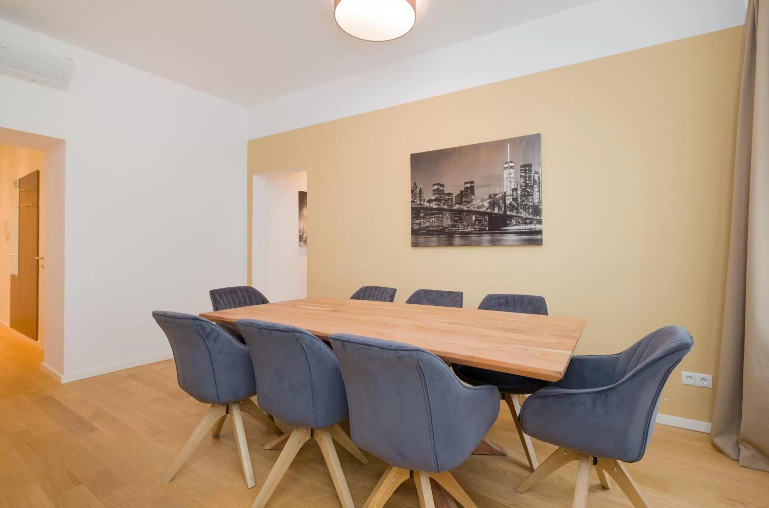 Vienna Stay Apartments or Rooms 1050