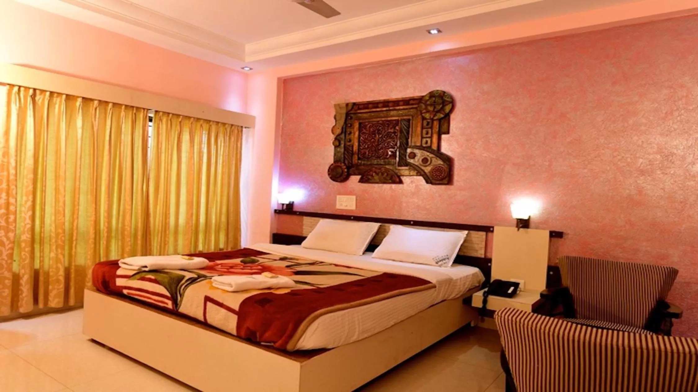 Bedroom, Bed in Hotel Ashlesh Manipal