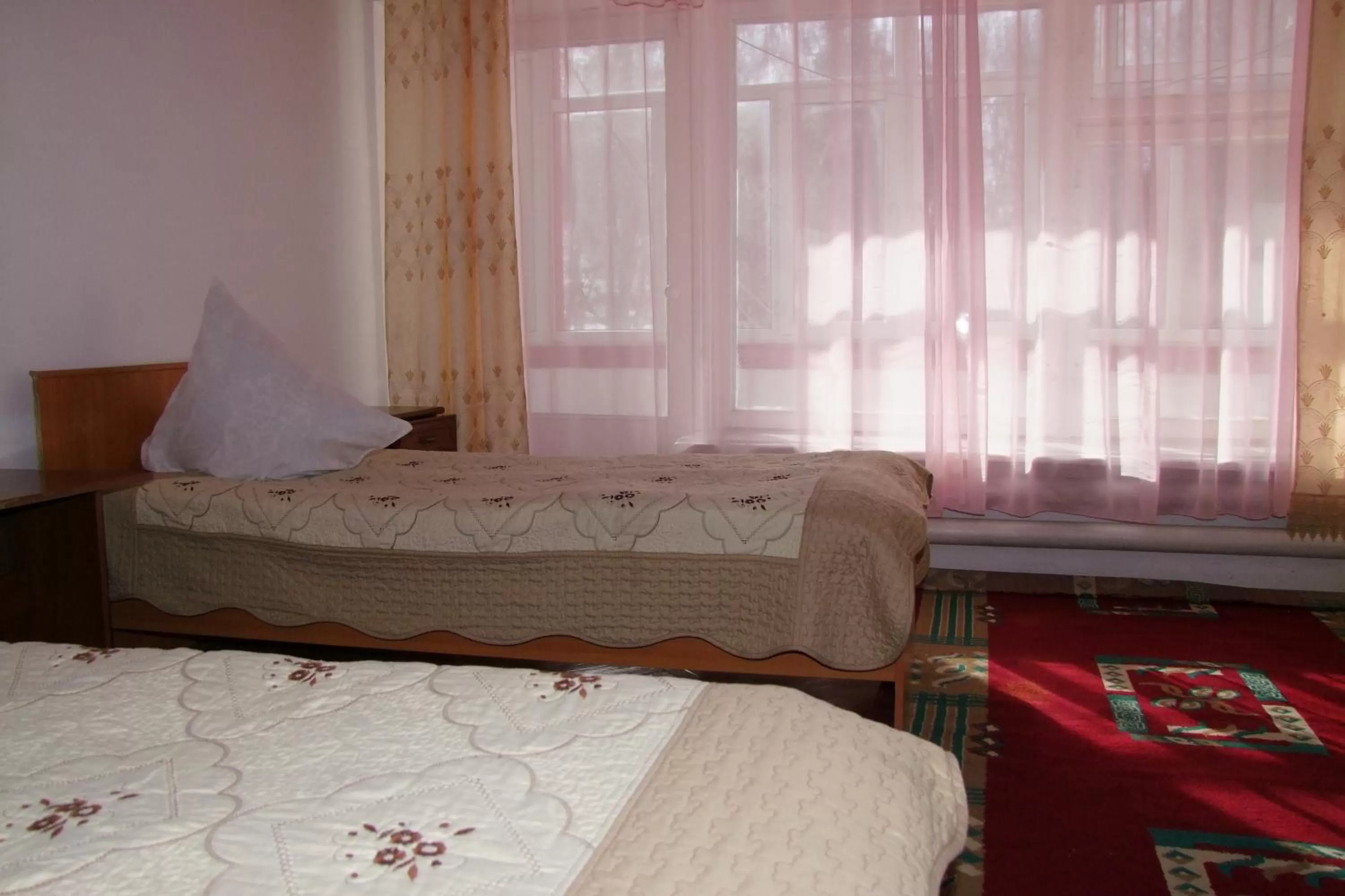 Photo of the whole room, Bed in Otel Issyk-Kul Karakol