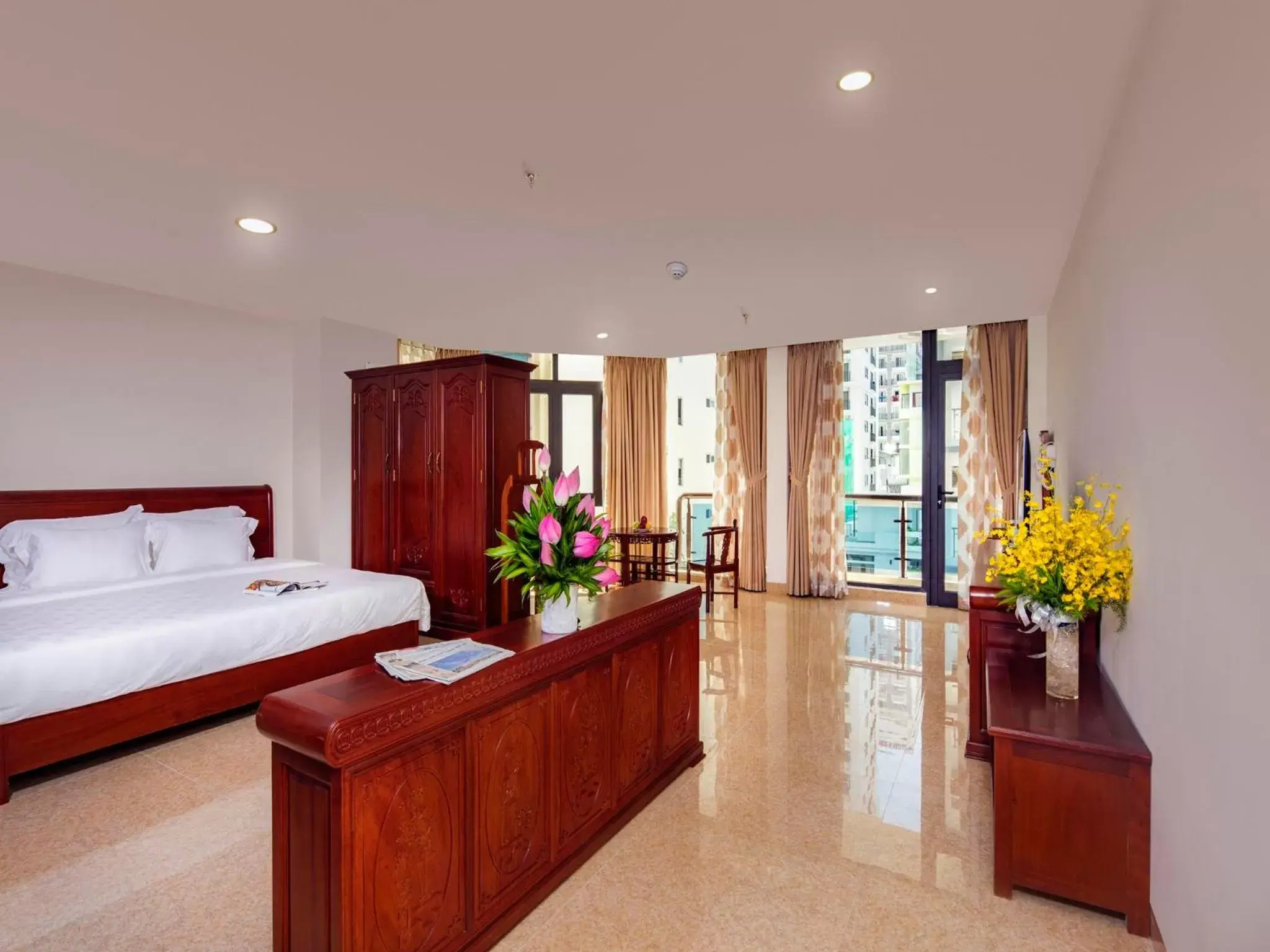 Suite with Balcony in Red Sun Nha Trang Hotel Suite with Balcony in Red Sun Nha Trang Hotel
