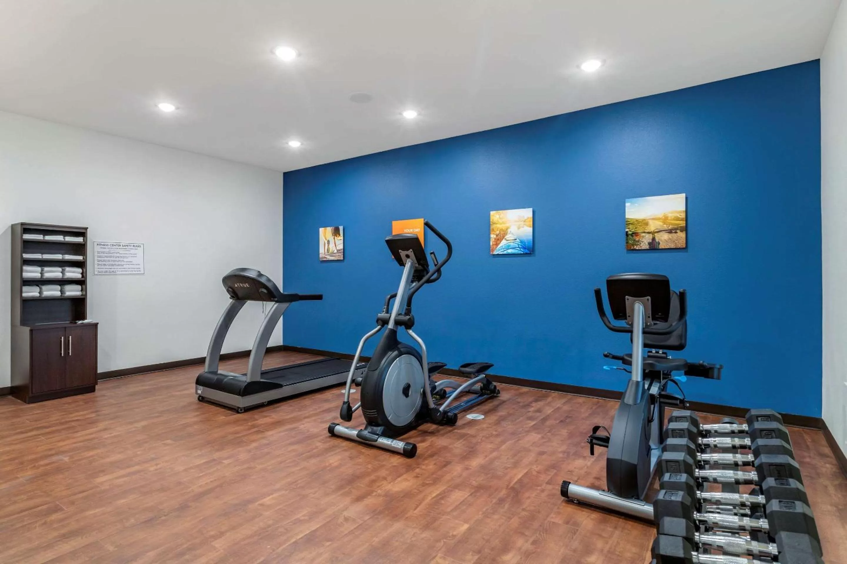 Fitness centre/facilities in Comfort Inn & Suites Waller