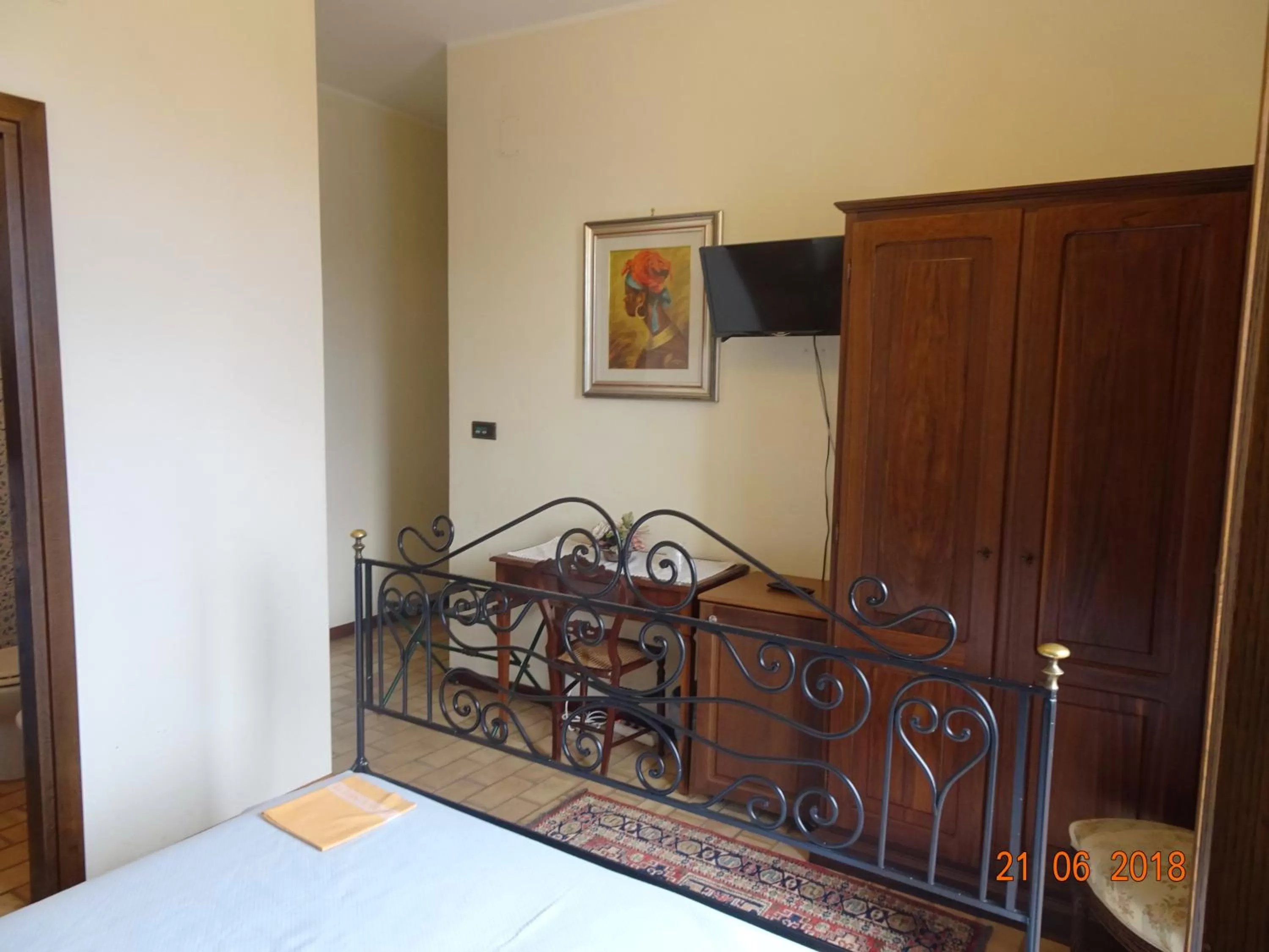 Bed in Castello di Altomonte