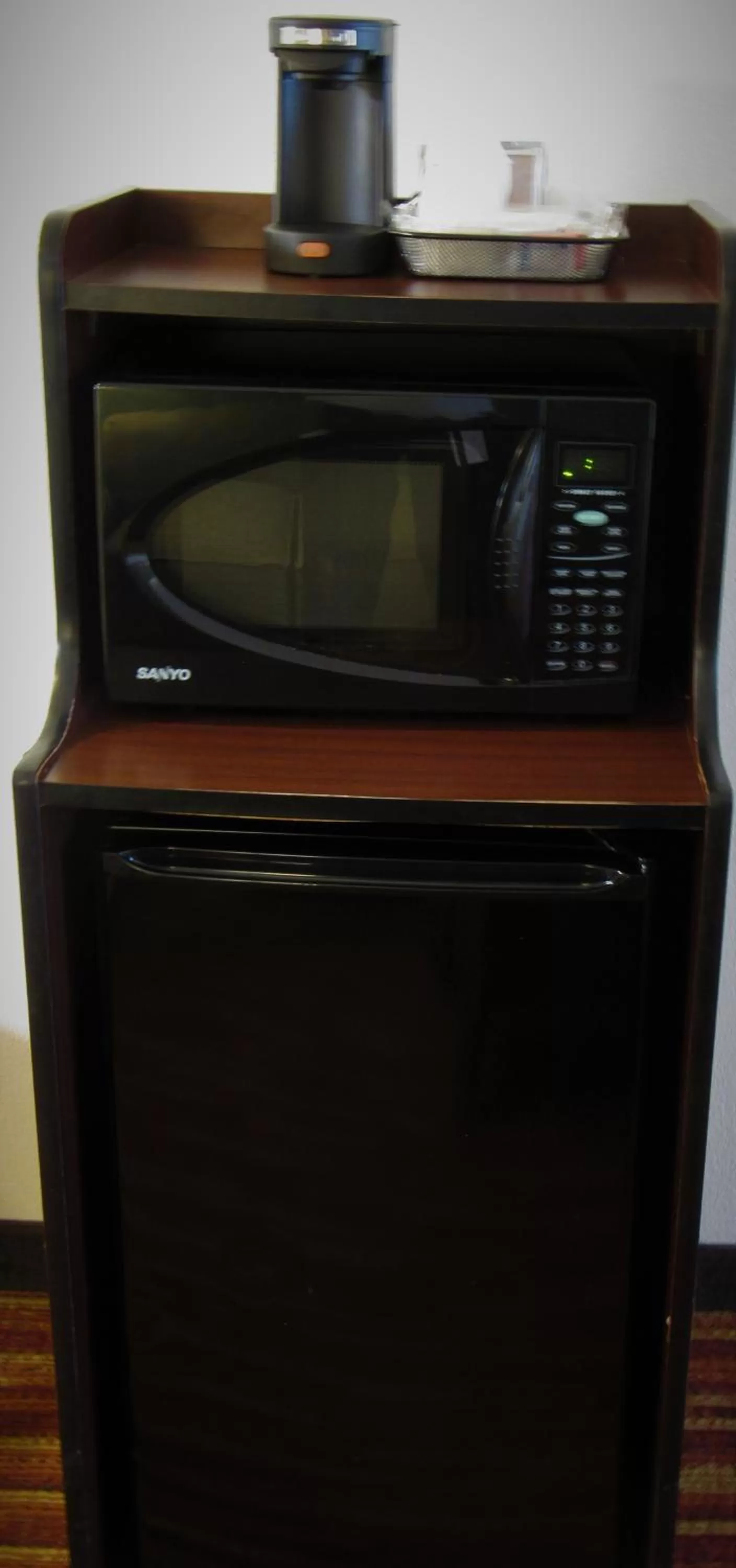 Coffee/tea facilities in Stay Inn & Suites Montgomery