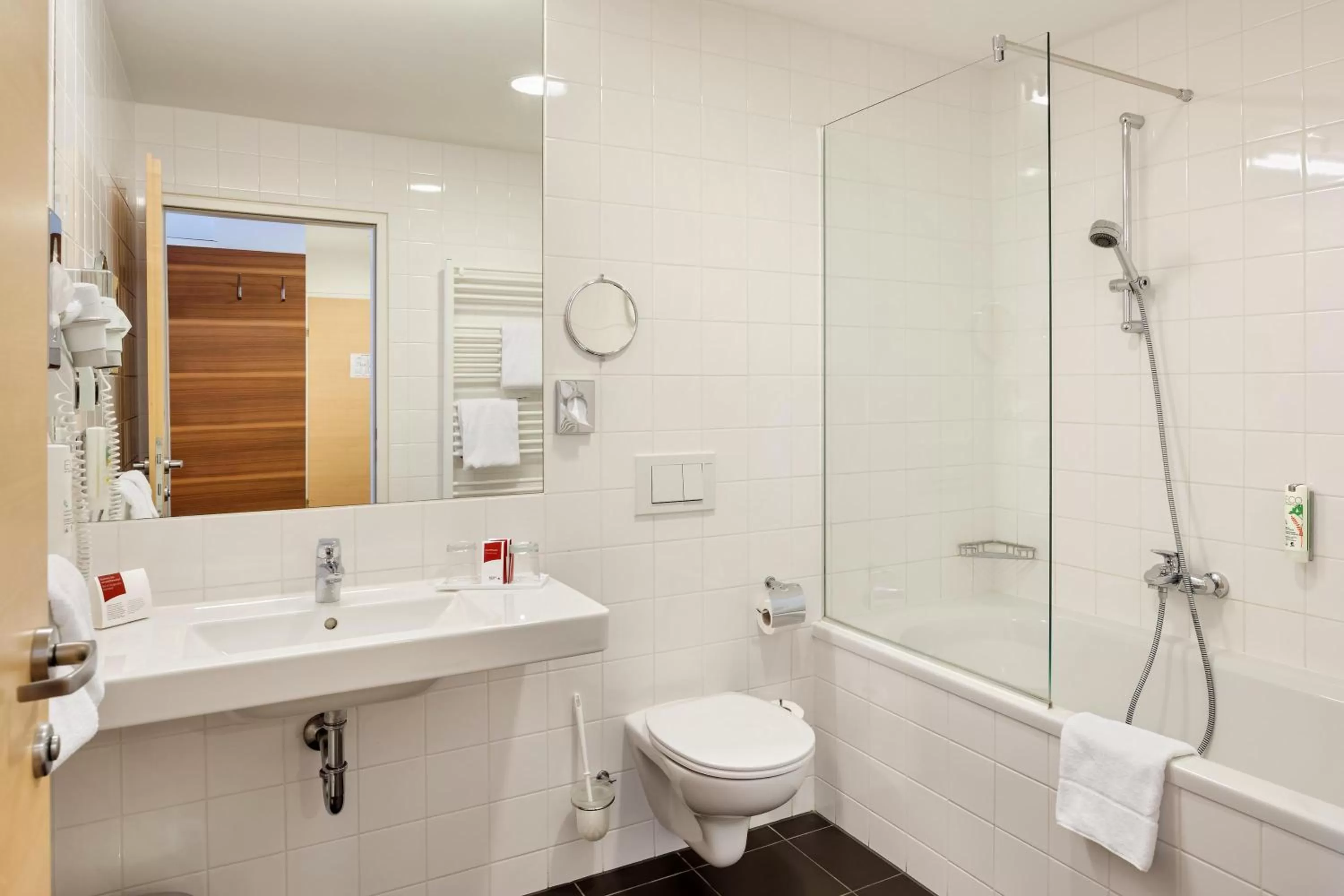 Shower in Austria Trend Hotel beim Theresianum Wien