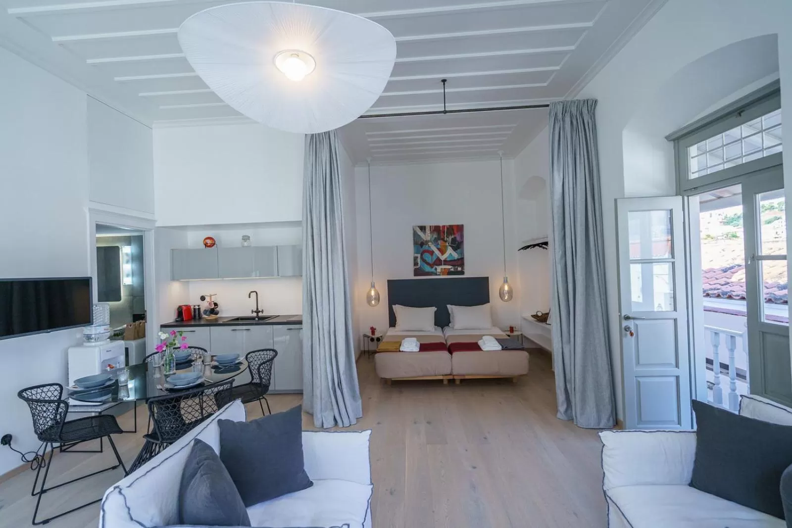 TV and multimedia in LIVIN Hydra Legacy Suite