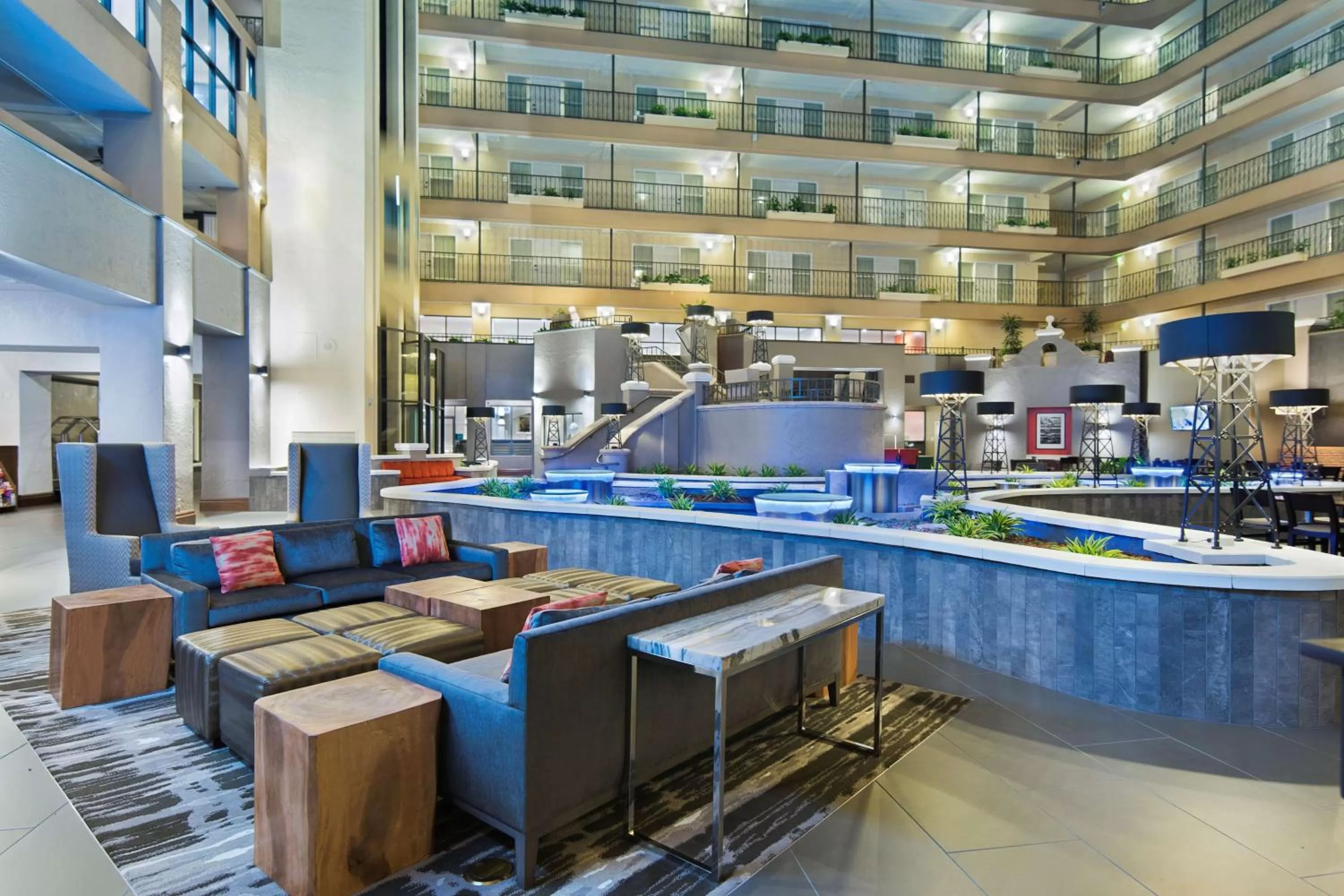 Lobby or reception in Embassy Suites by Hilton Los Angeles Downey