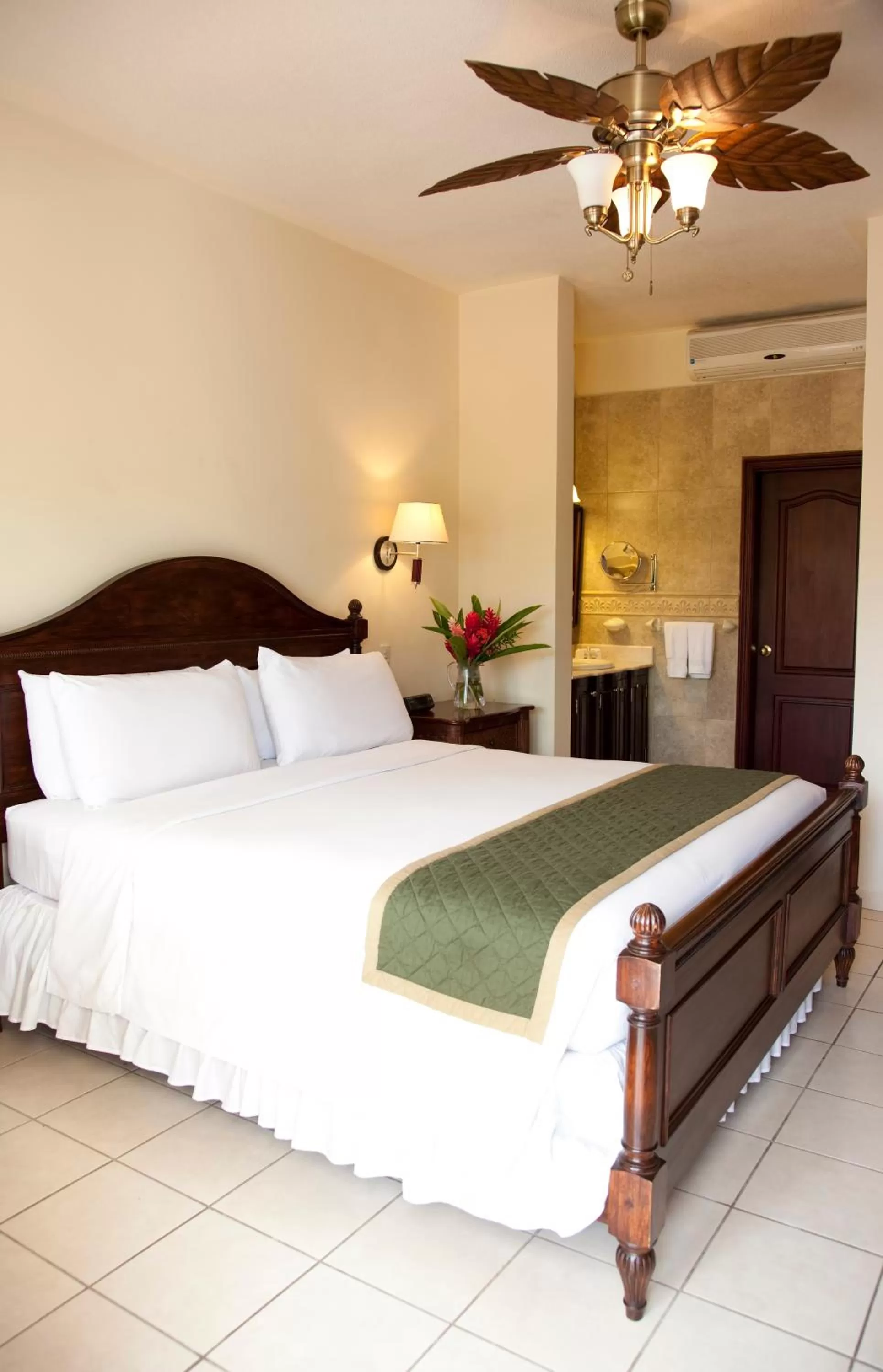 Bed in La Ensenada Beach Resort