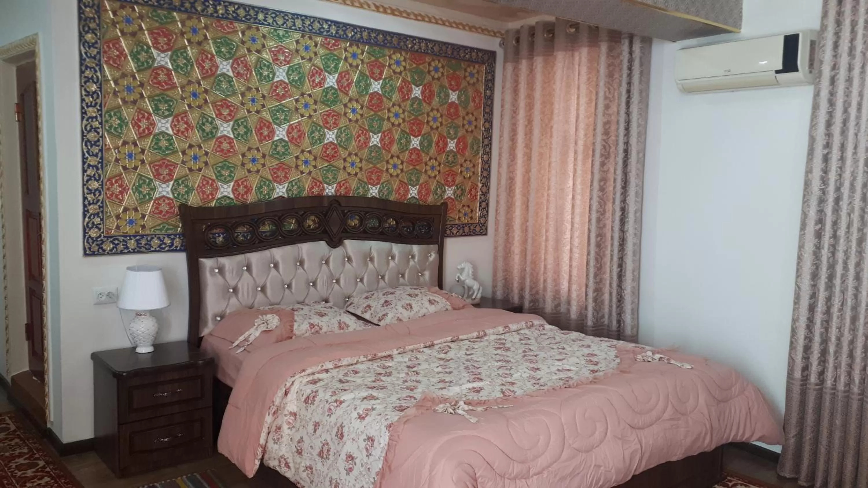 Bed in Samani Bukhara