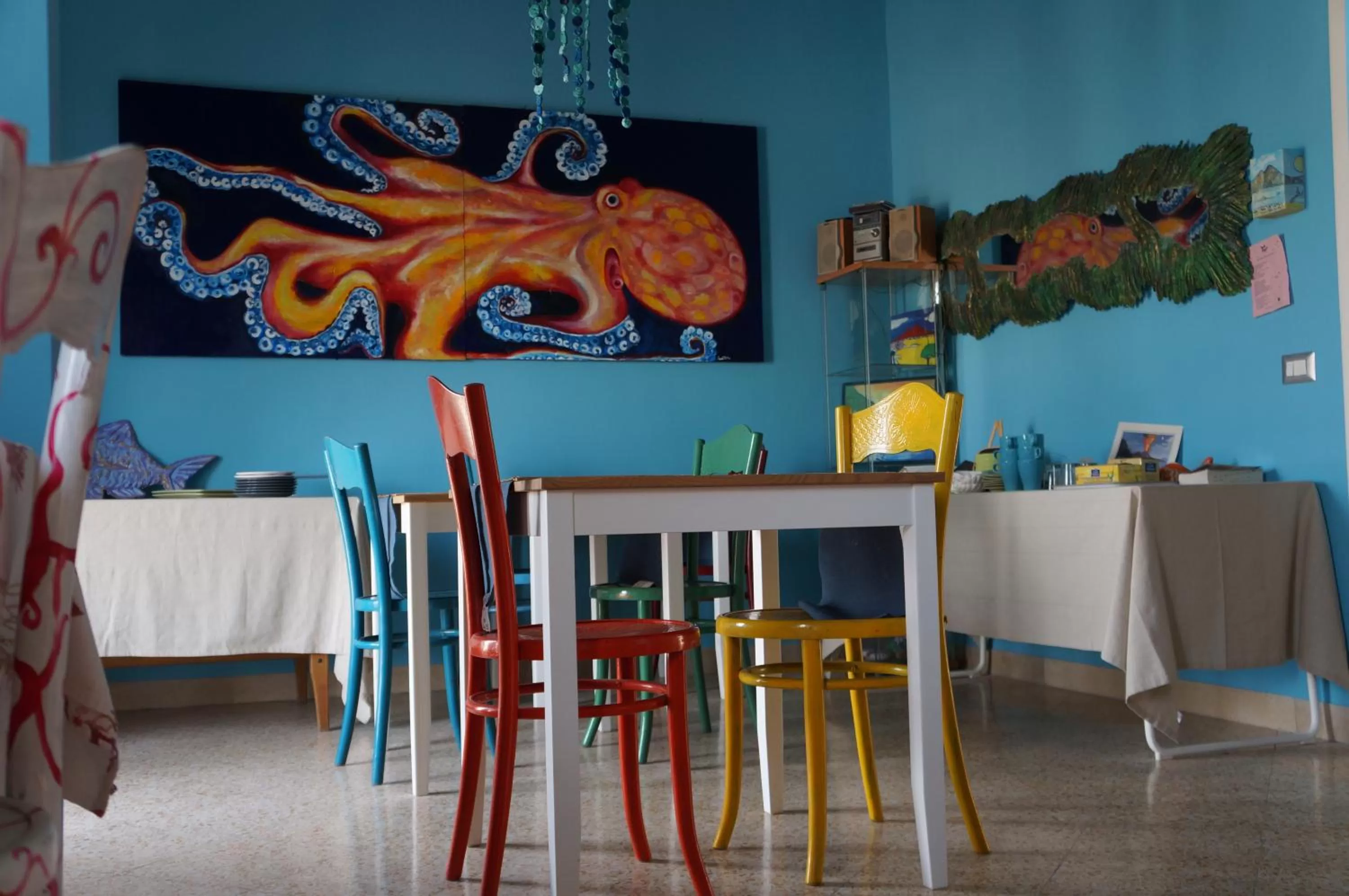 Communal kitchen in B&B occhi di mare