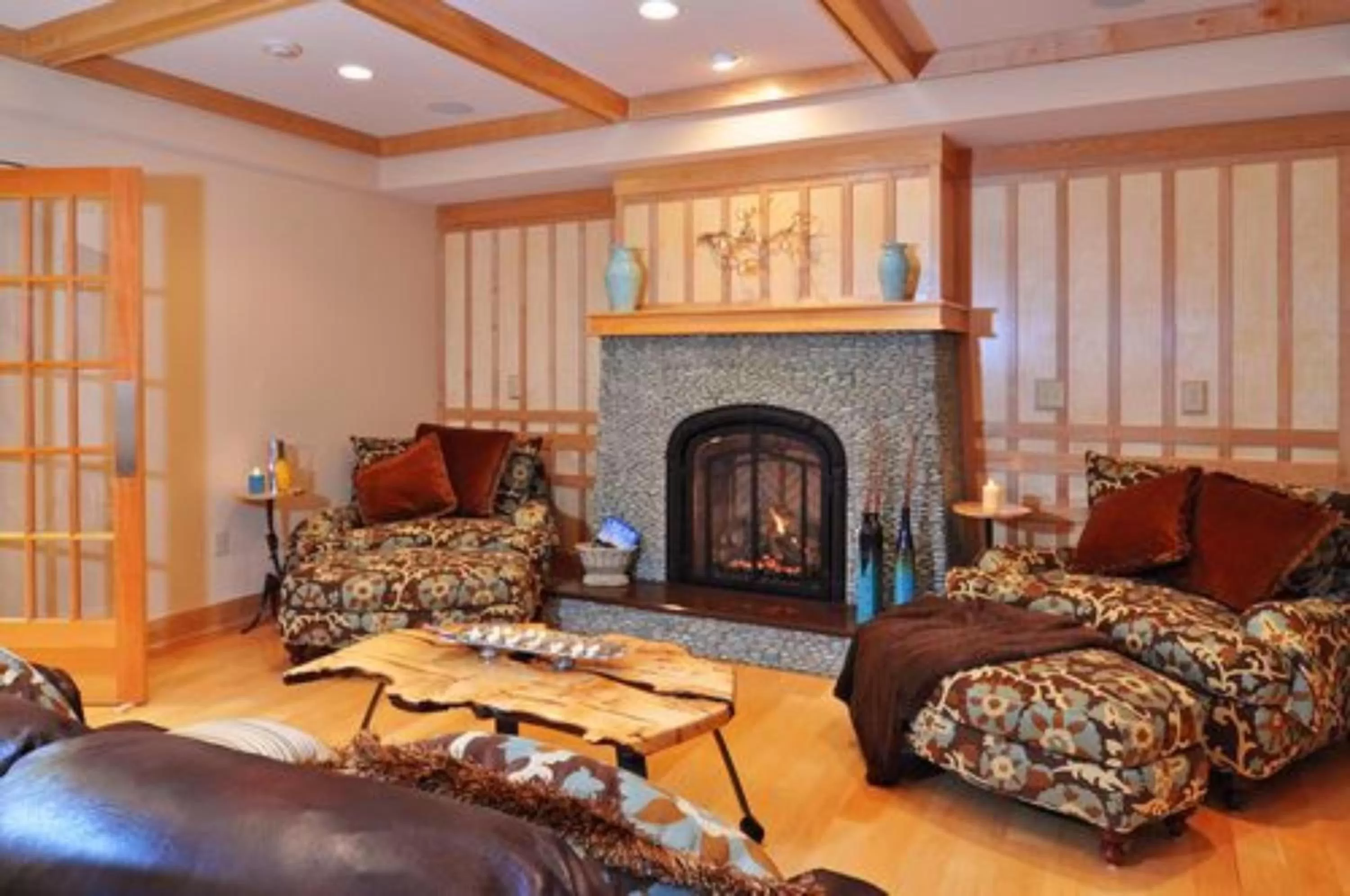 Lobby or reception, Bed in Chetola Resort Condominiums