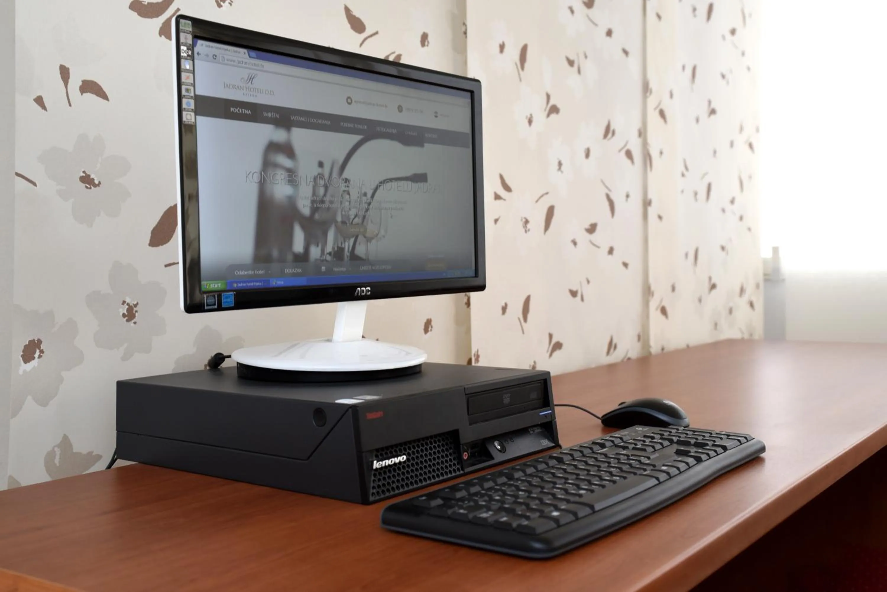 Business facilities in Hotel Neboder