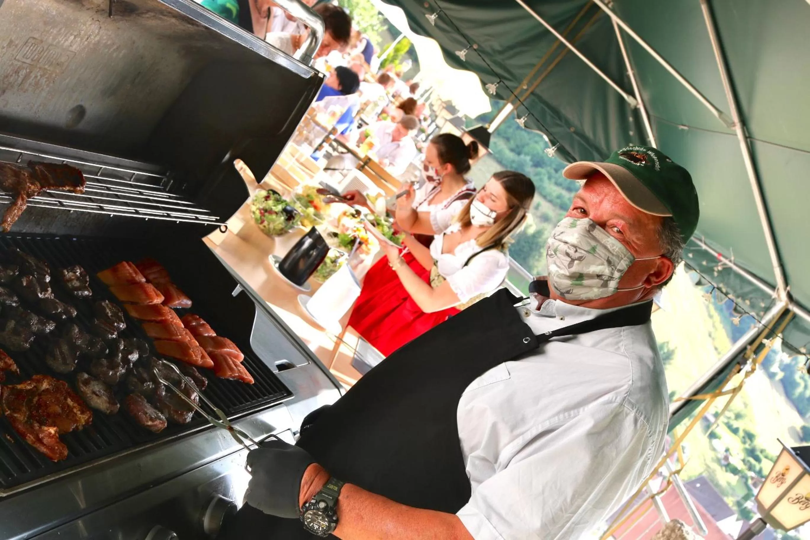 BBQ facilities in Albhotel Malakoff - House of Nature