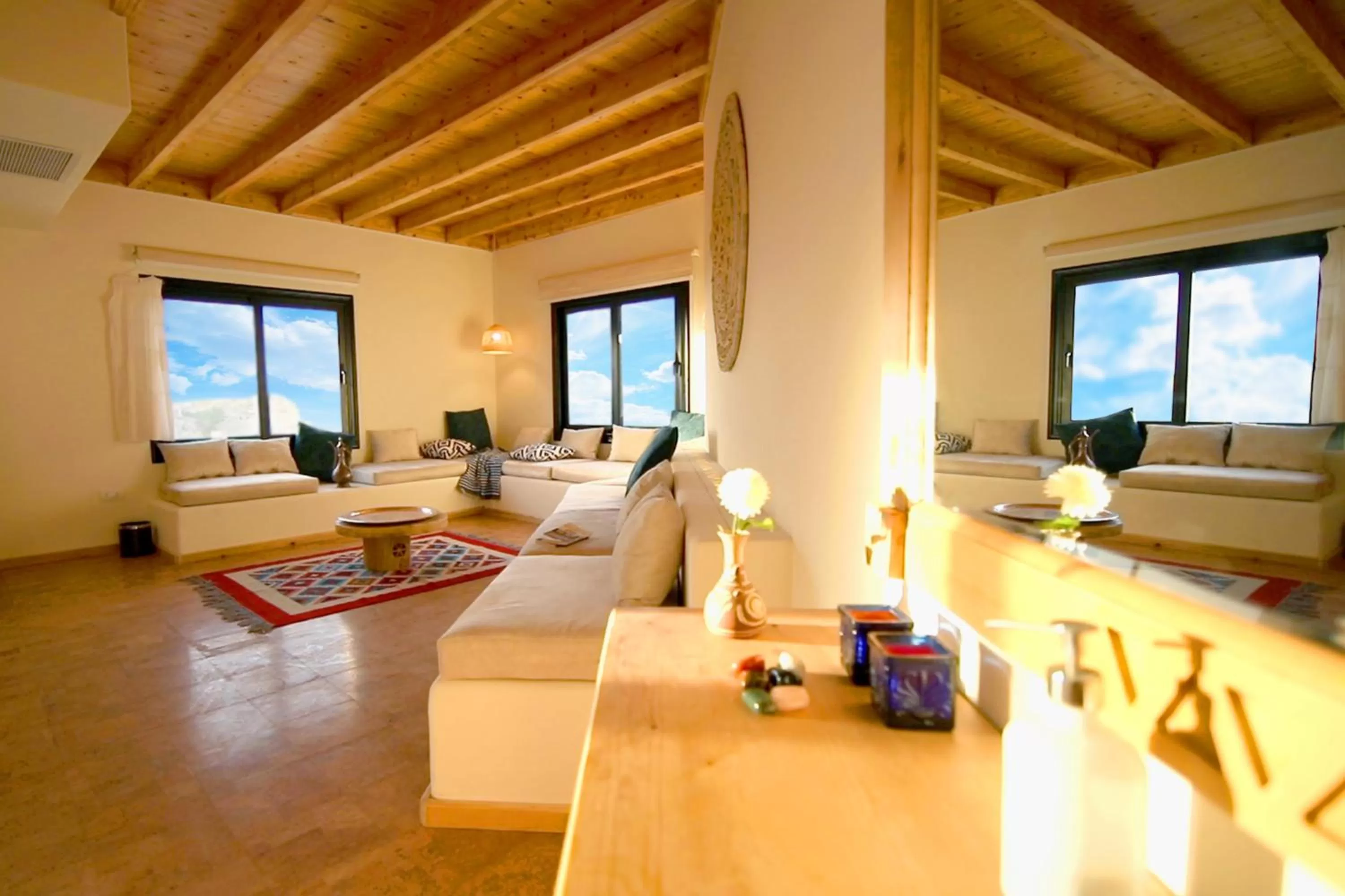 Living room in Benben by Dhara Hotels - Adults Only