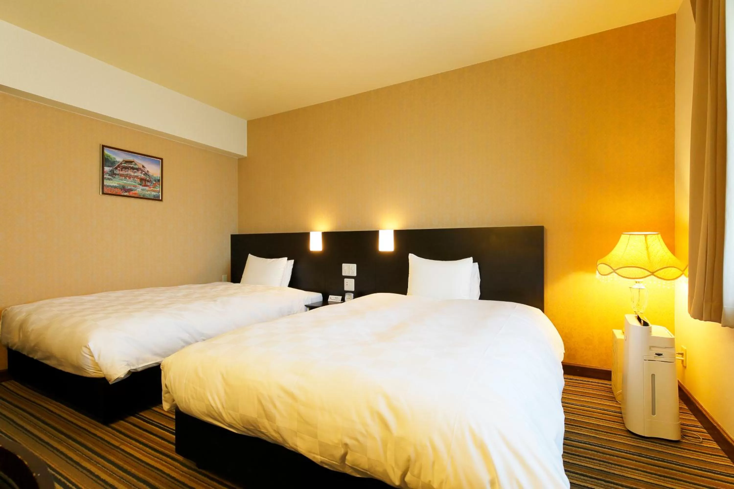 Standard Twin Room - single occupancy - Smoking in Spring Sunny Hotel Nagoya Tokoname ekimae