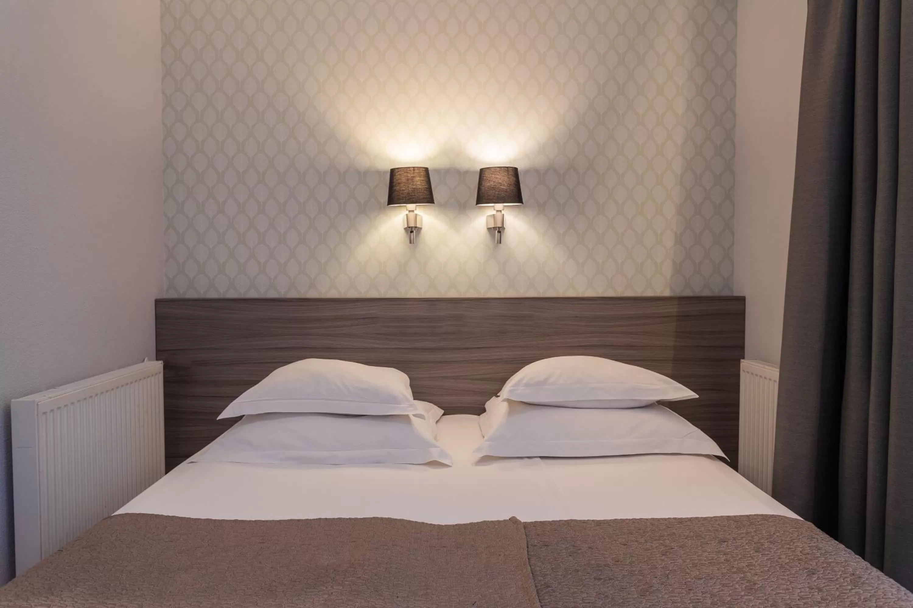 Bed in Hotel Villa Wesset