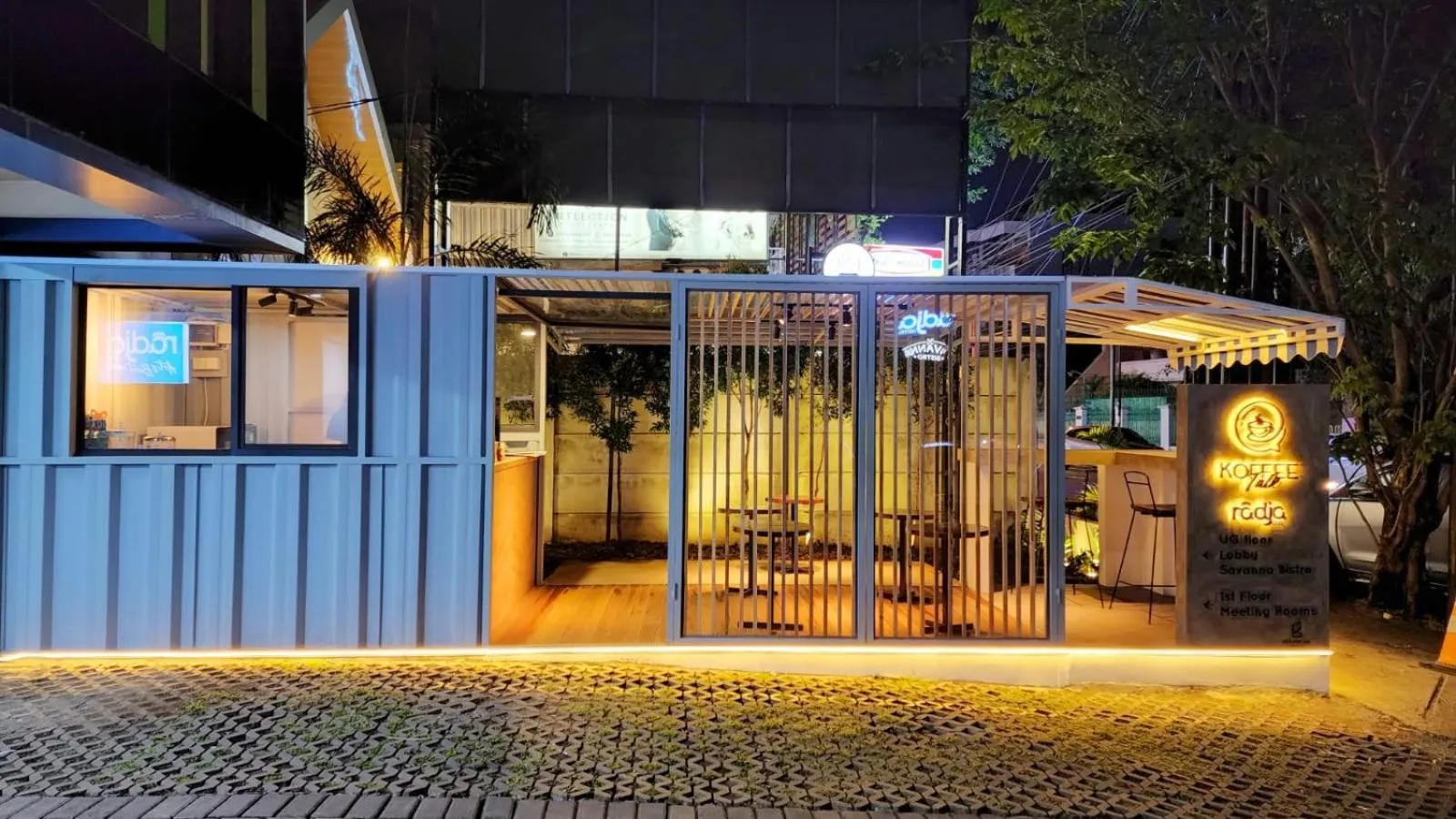 Radja Art and Boutique Hotel Simpang Lima