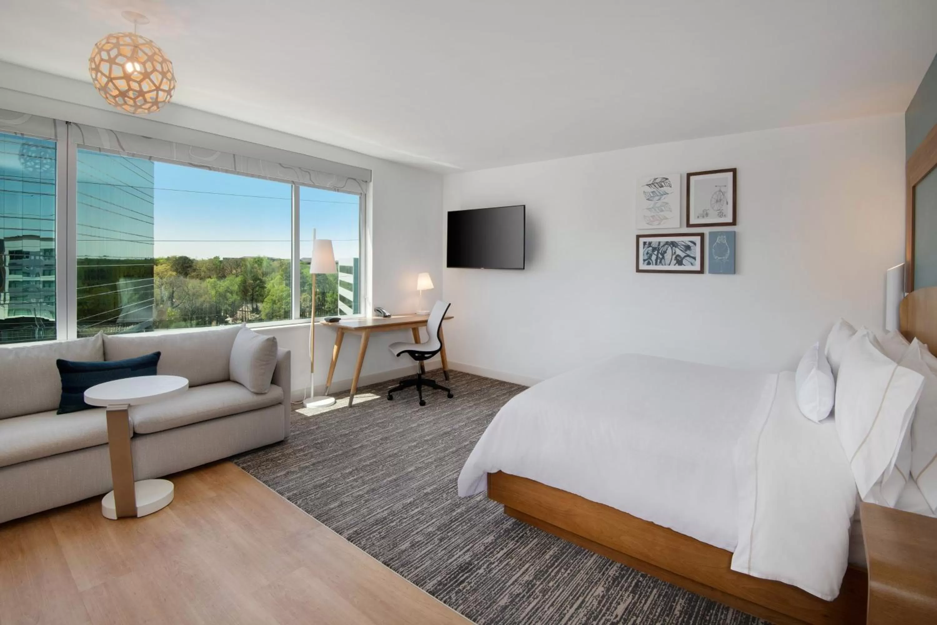 Bedroom, Bed in Element Atlanta Buckhead