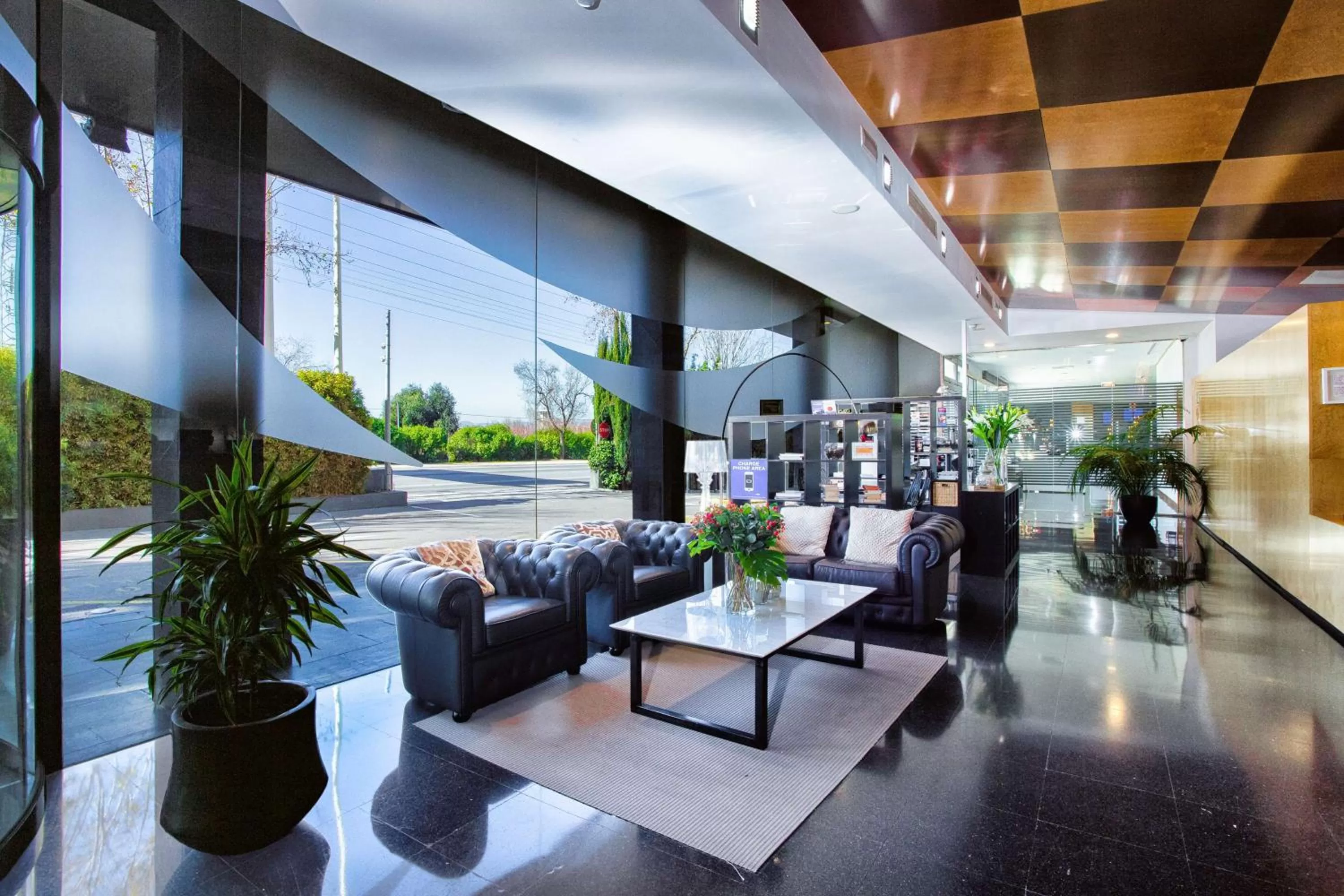 Lobby or reception in Best Western Plus Hotel Alfa Aeropuerto