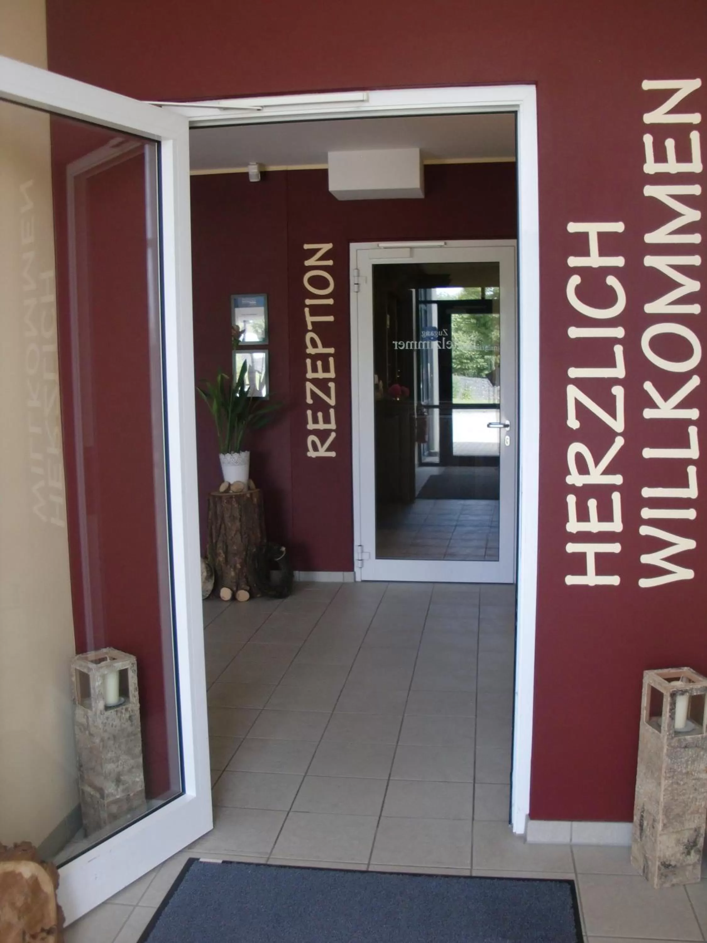 Facade/entrance in Hotel Am Heidepark