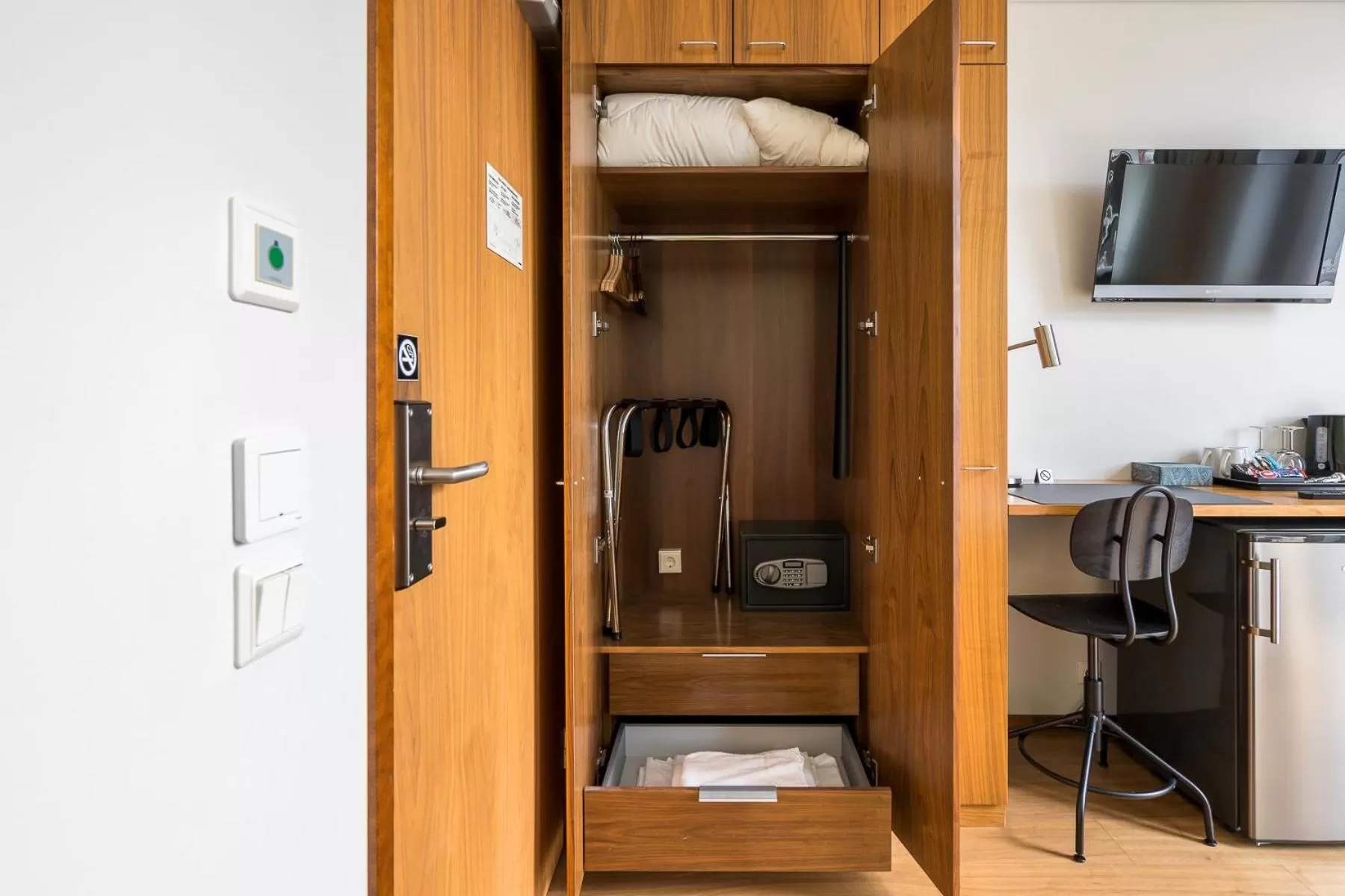 Bedroom in Hiisi Hotel Helsinki Jätkäsaari