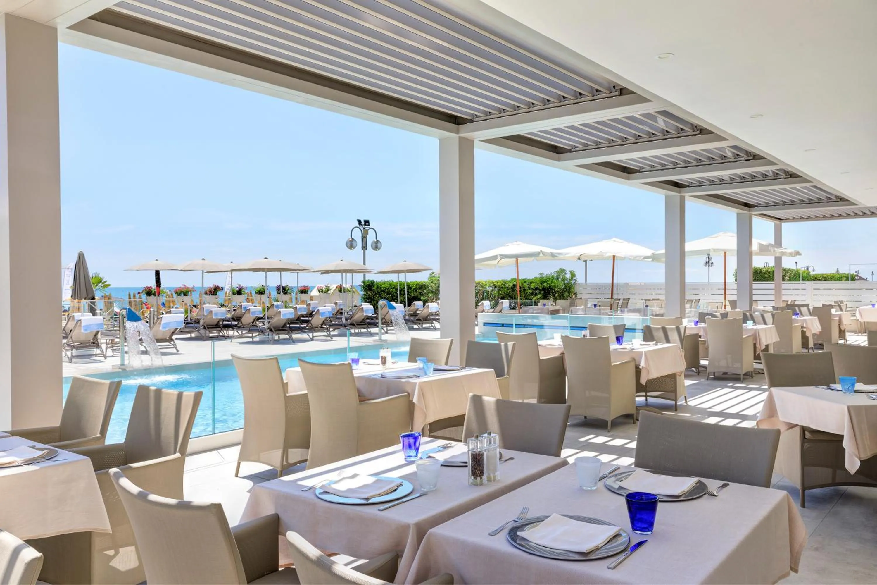 Restaurant/places to eat in Hotel Cavalieri Palace & Suites