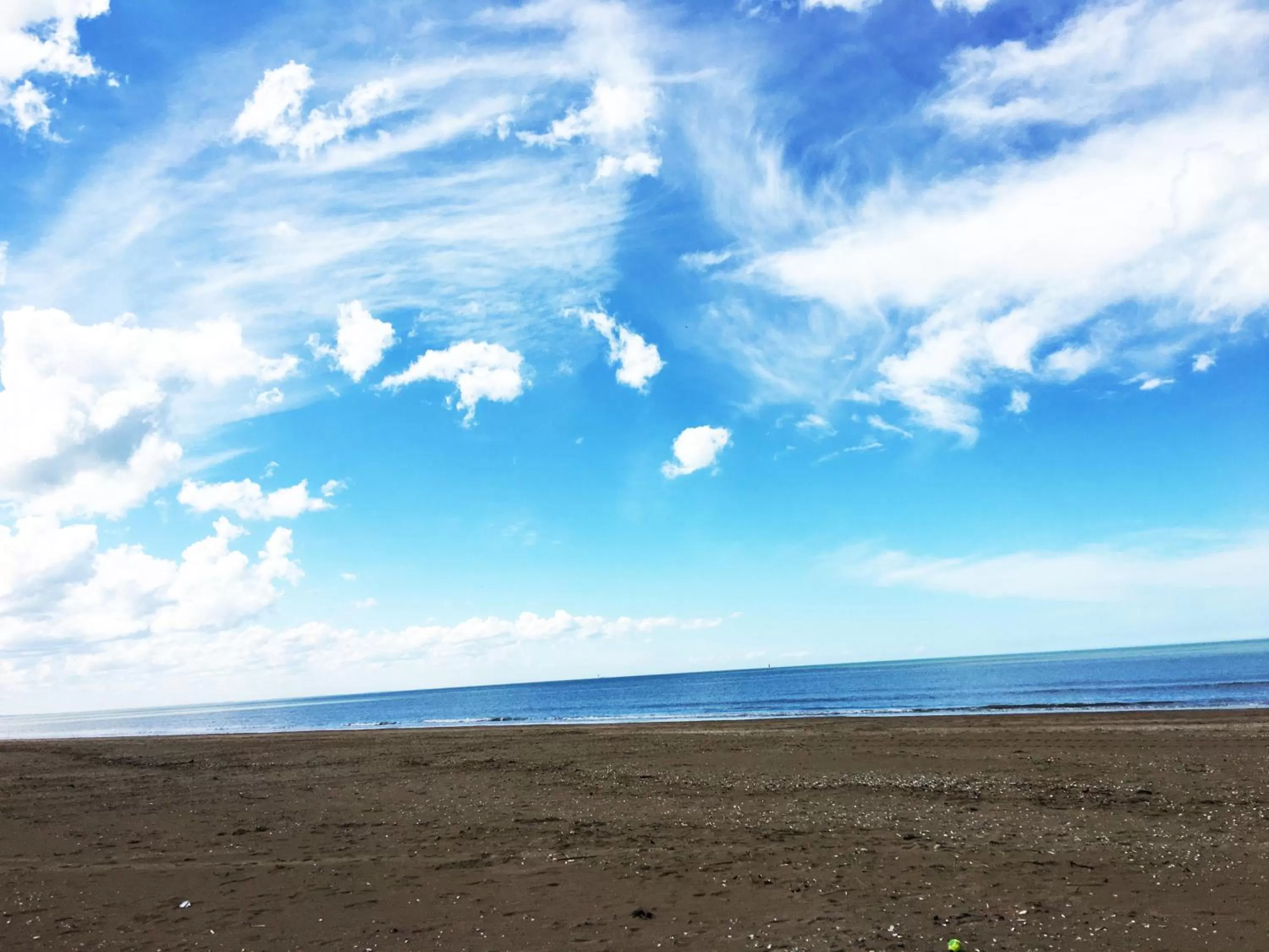 Beach in La Romance et la Romanesque