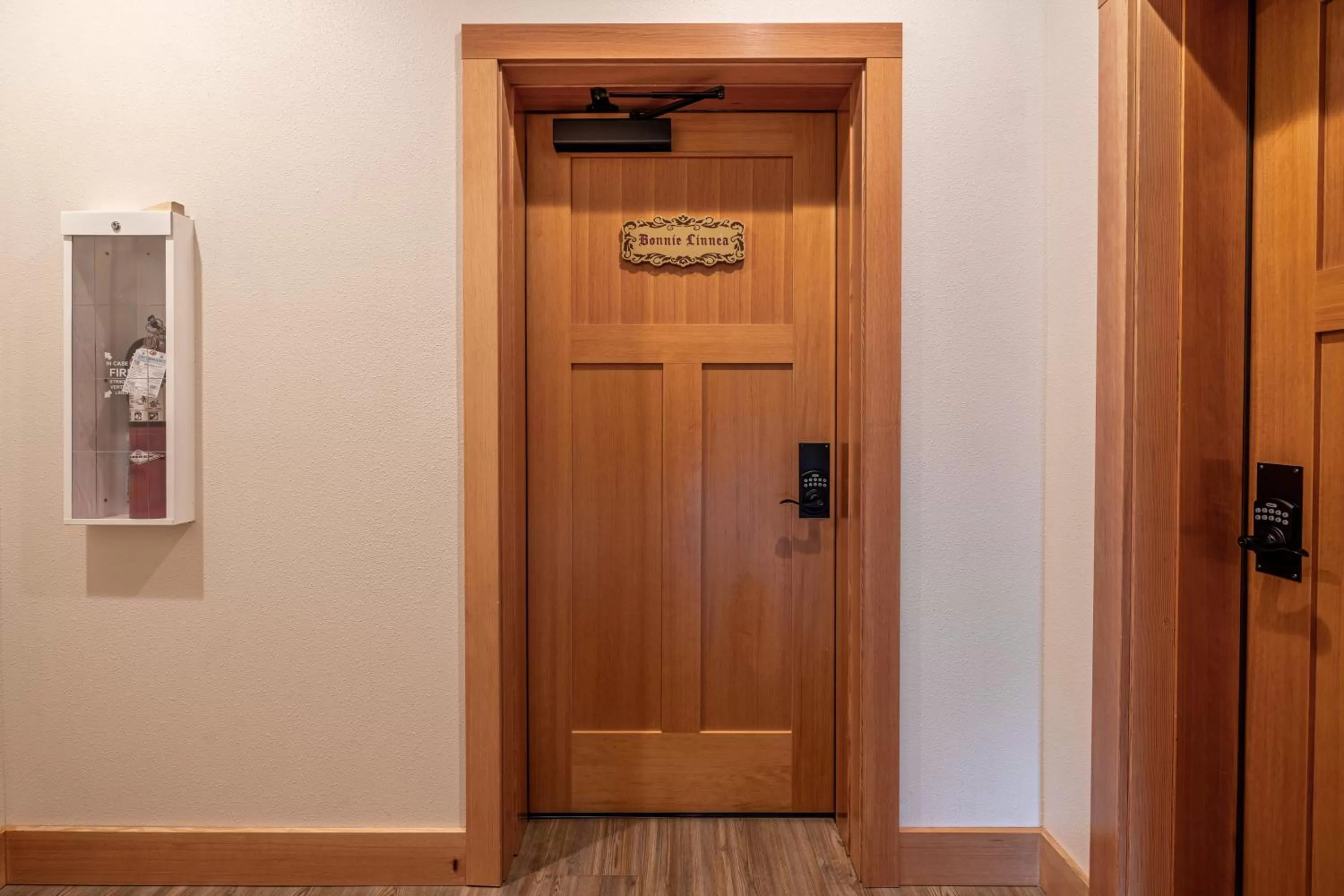 Facade/entrance in Alpen Dorf Pension