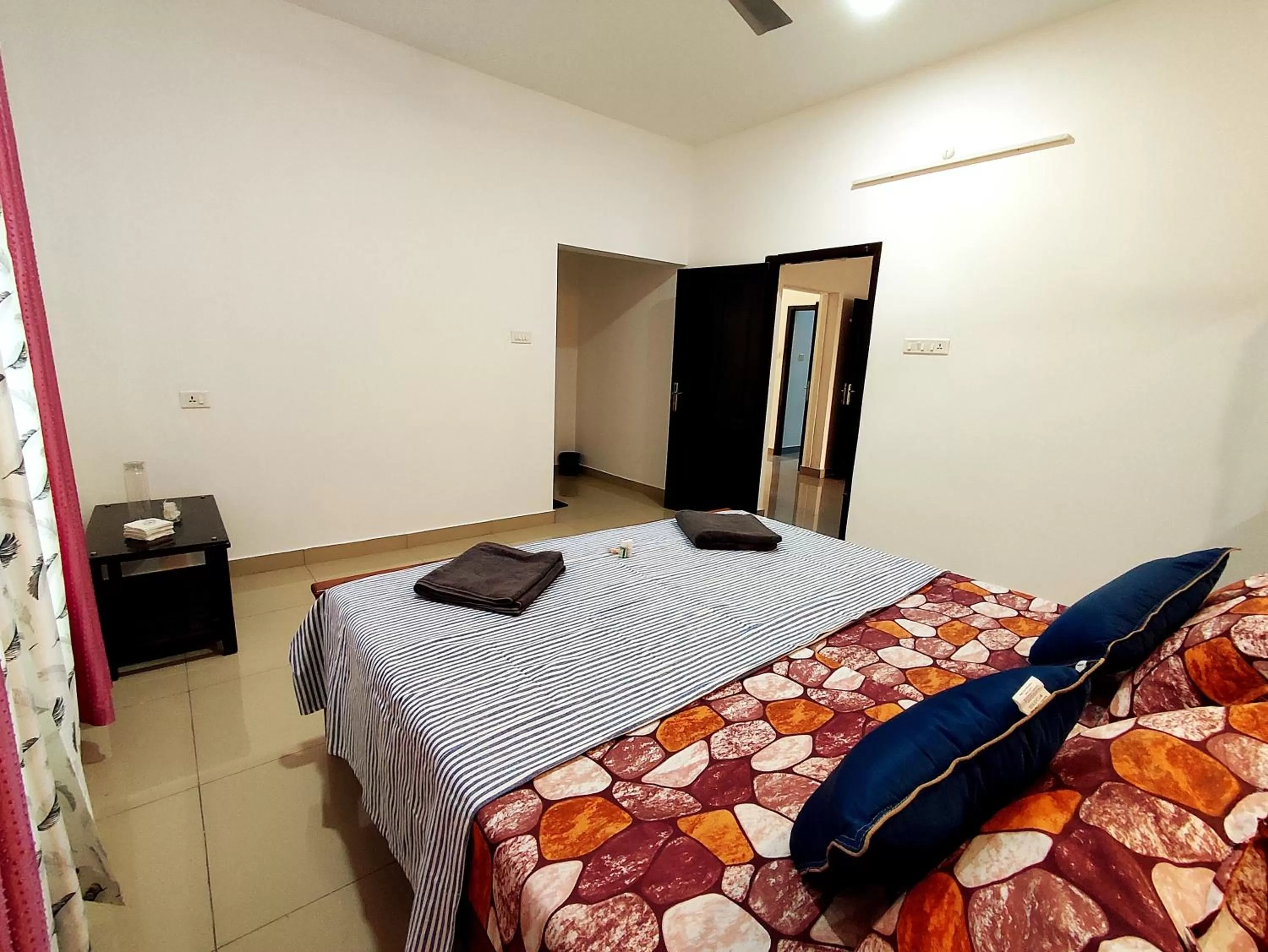 Bed in Happy Buddha S4