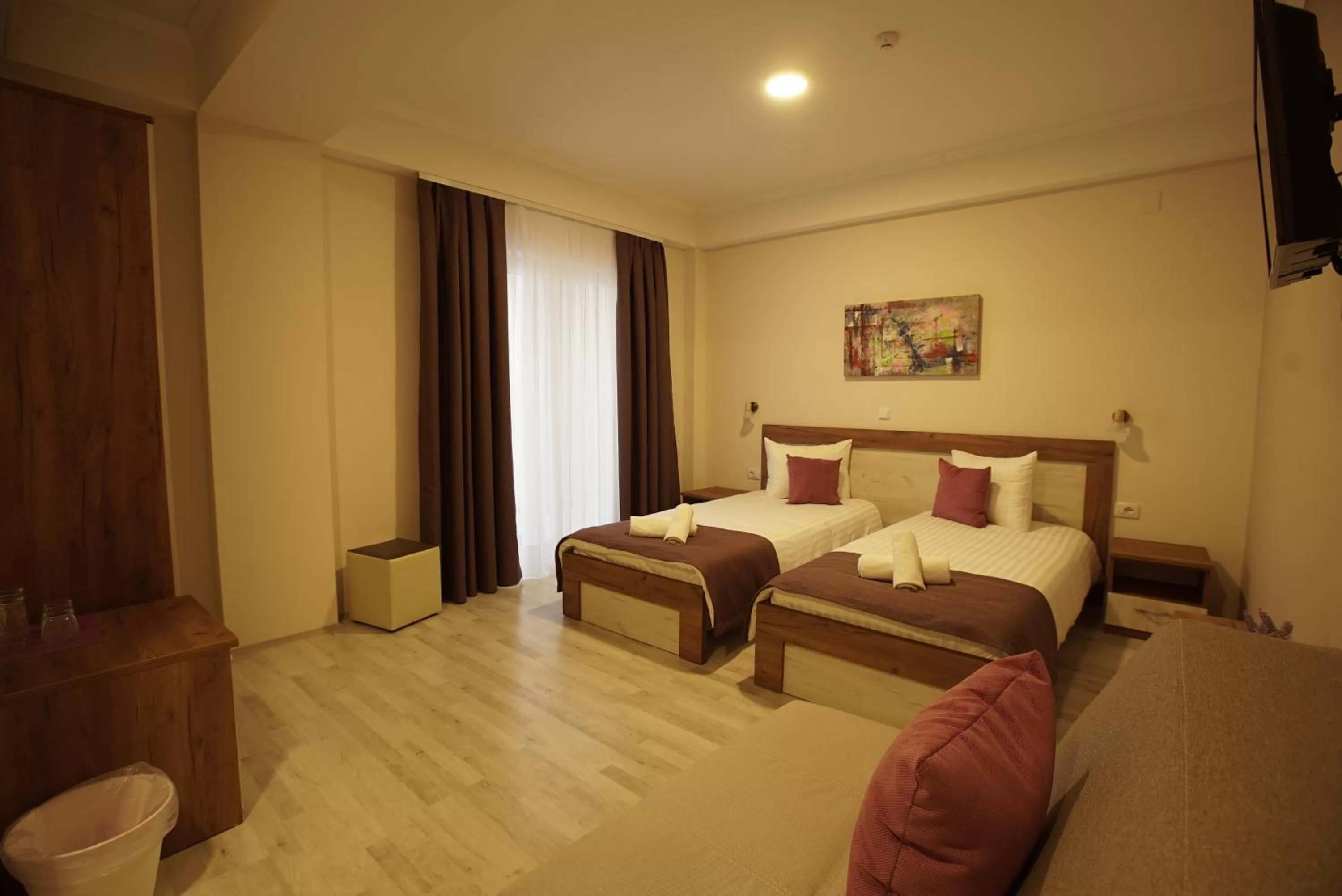 Bed in Boulevard Apartments